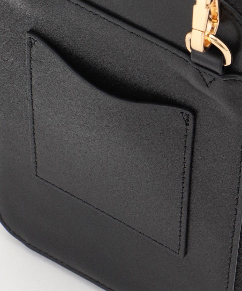 LA BAGAGERIE レザーステッチ　マルチポシェット 