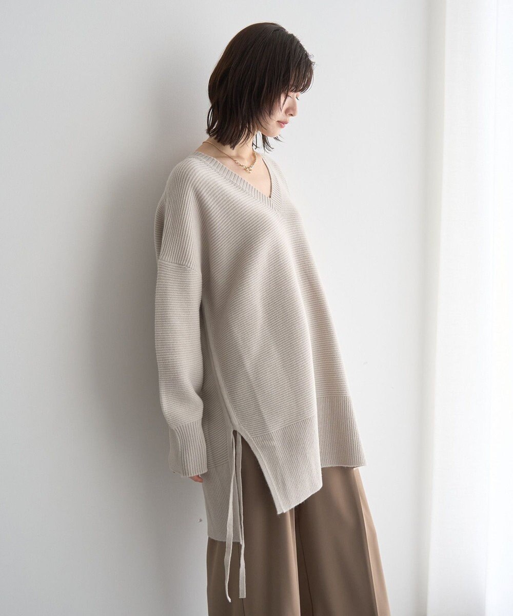 YECCA VECCA Vネックドロストデザインニット 