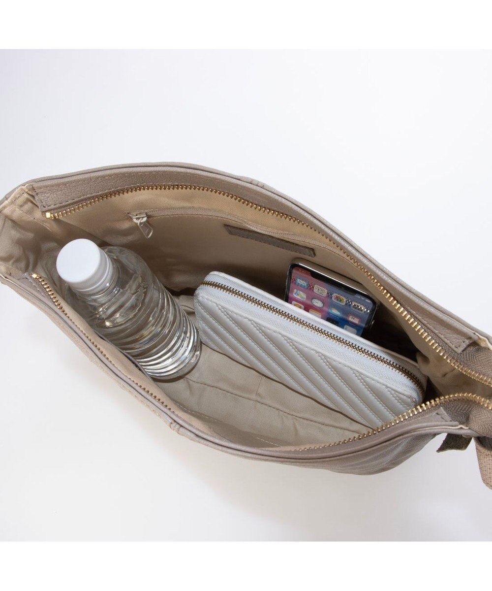 UNBILLION アトランタ ATLANTA / 牛革縦ファスナーショルダー 