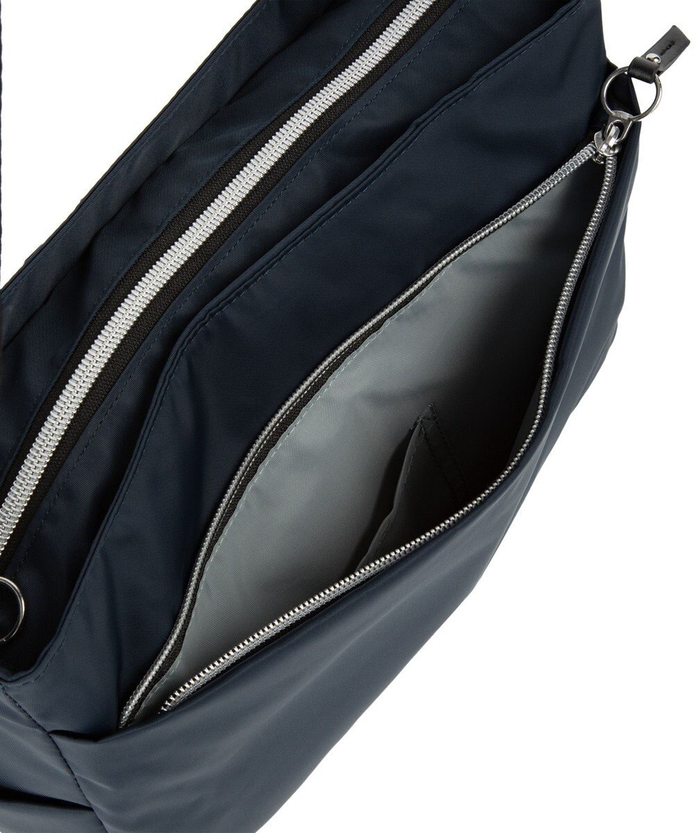 ACE BAGS & LUGGAGE ACE アリッサム ショルダーバッグ 17691 