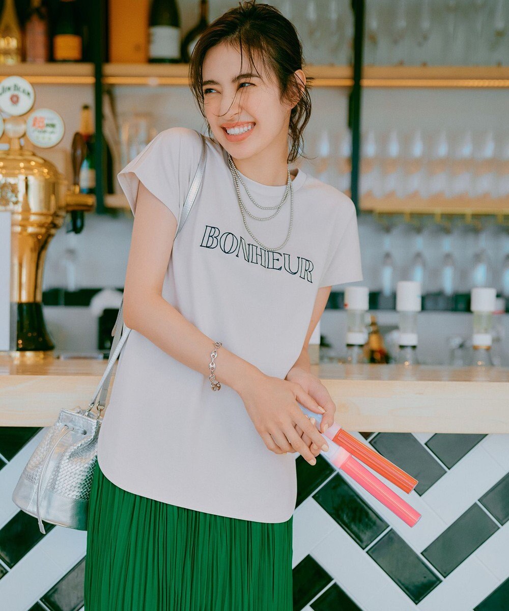 UNFILO BEAUTY FORM ロゴ刺繍フレンチスリーブTシャツ 