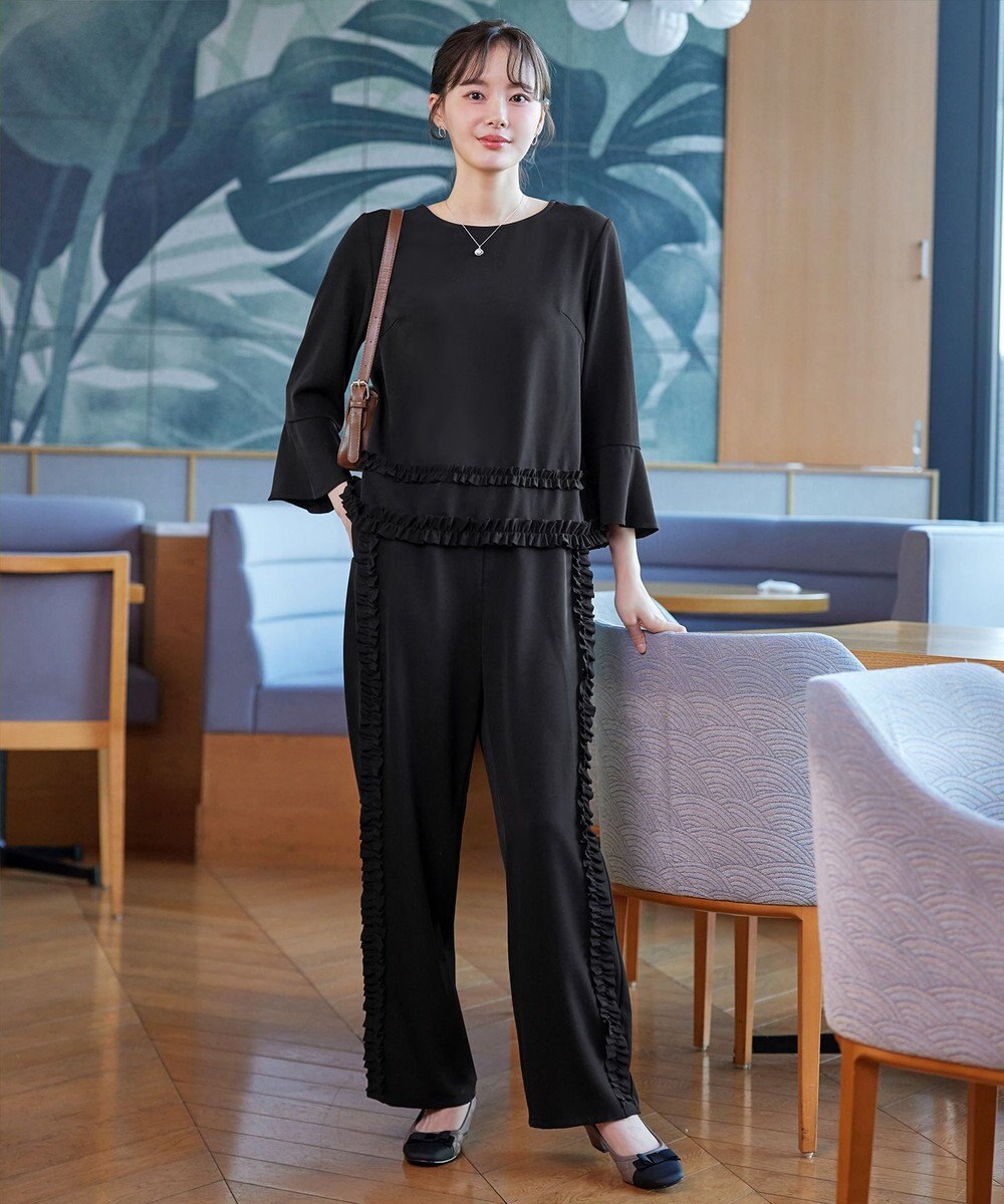 Tiaclasse L 【ブラウス×パンツ2点ット】フリルデザインセットアップ 