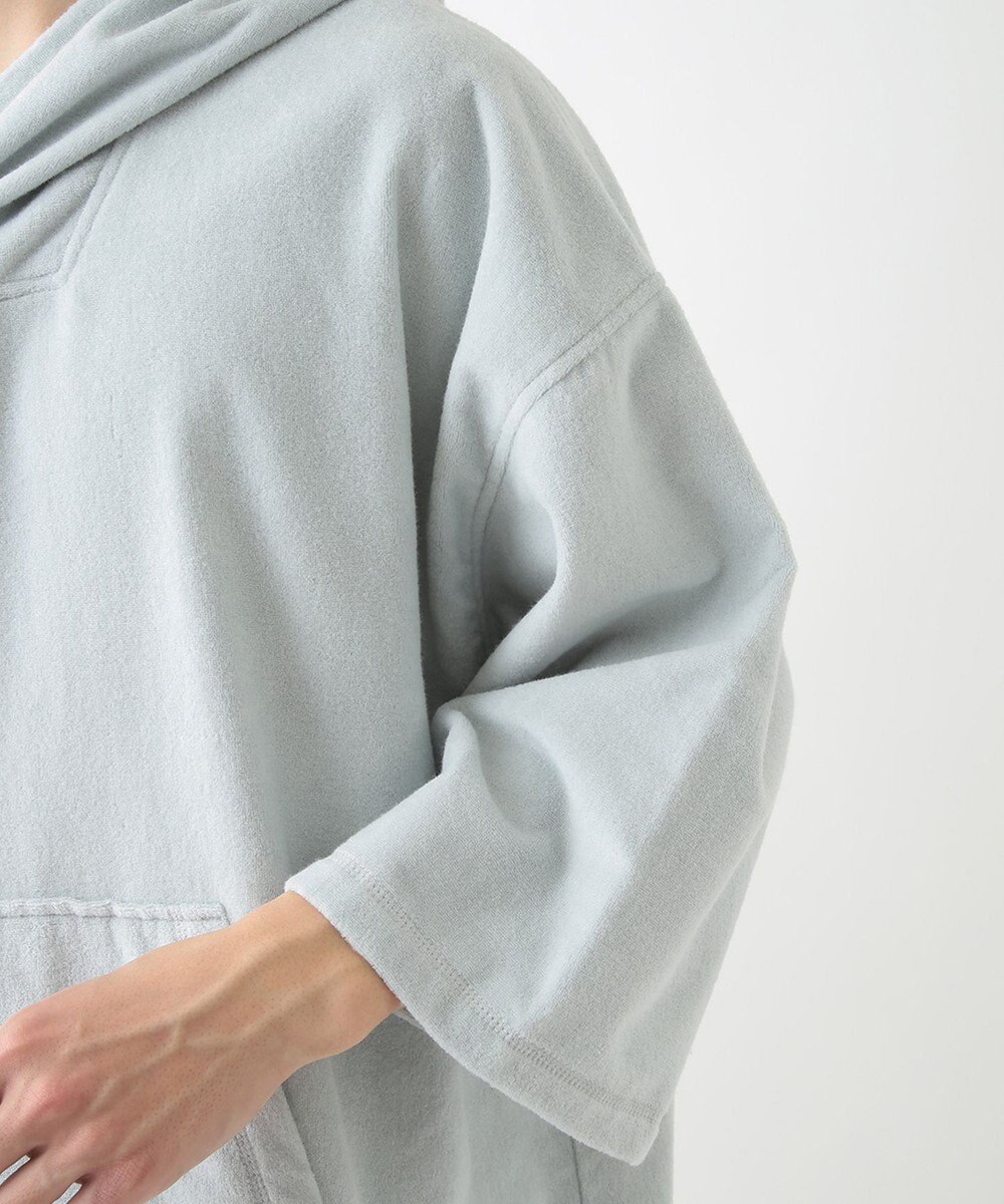 UCHINO エアリータッチ ポケット付サウナポンチョ 