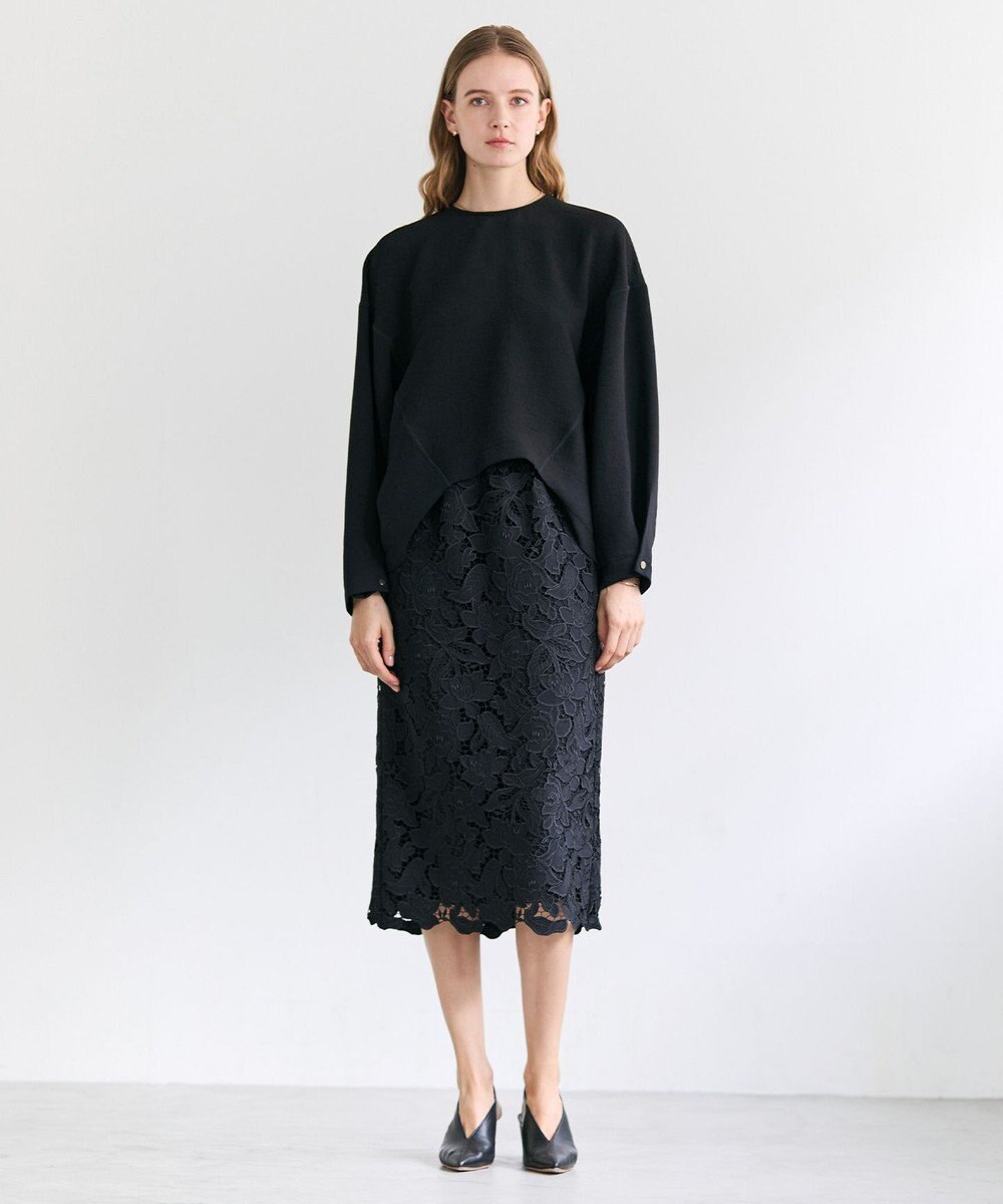 BEIGE， BROOM / スウェット風ライトフォルムプルオーバー 