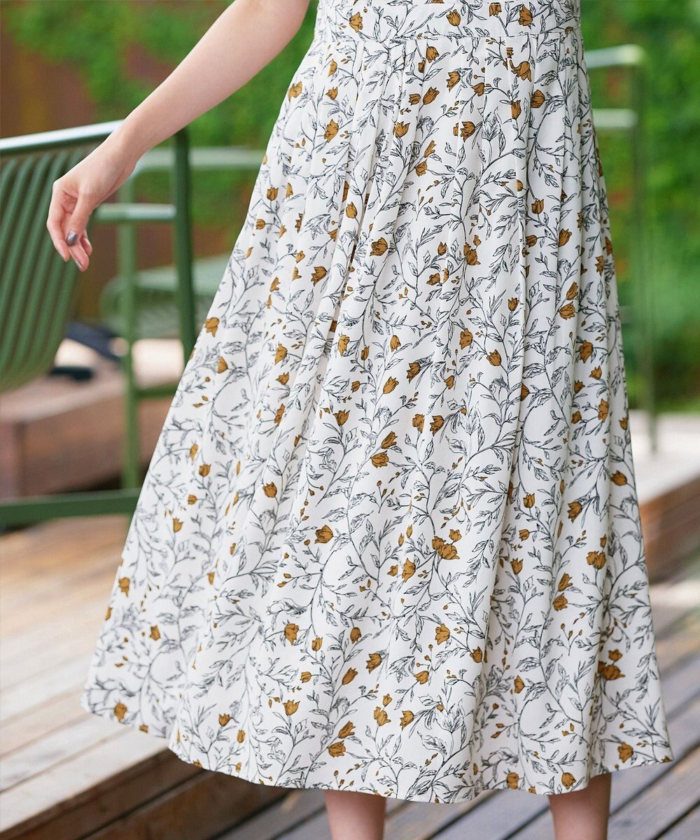 Tiaclasse L 【洗える】リーフフラワー柄ワンピース 