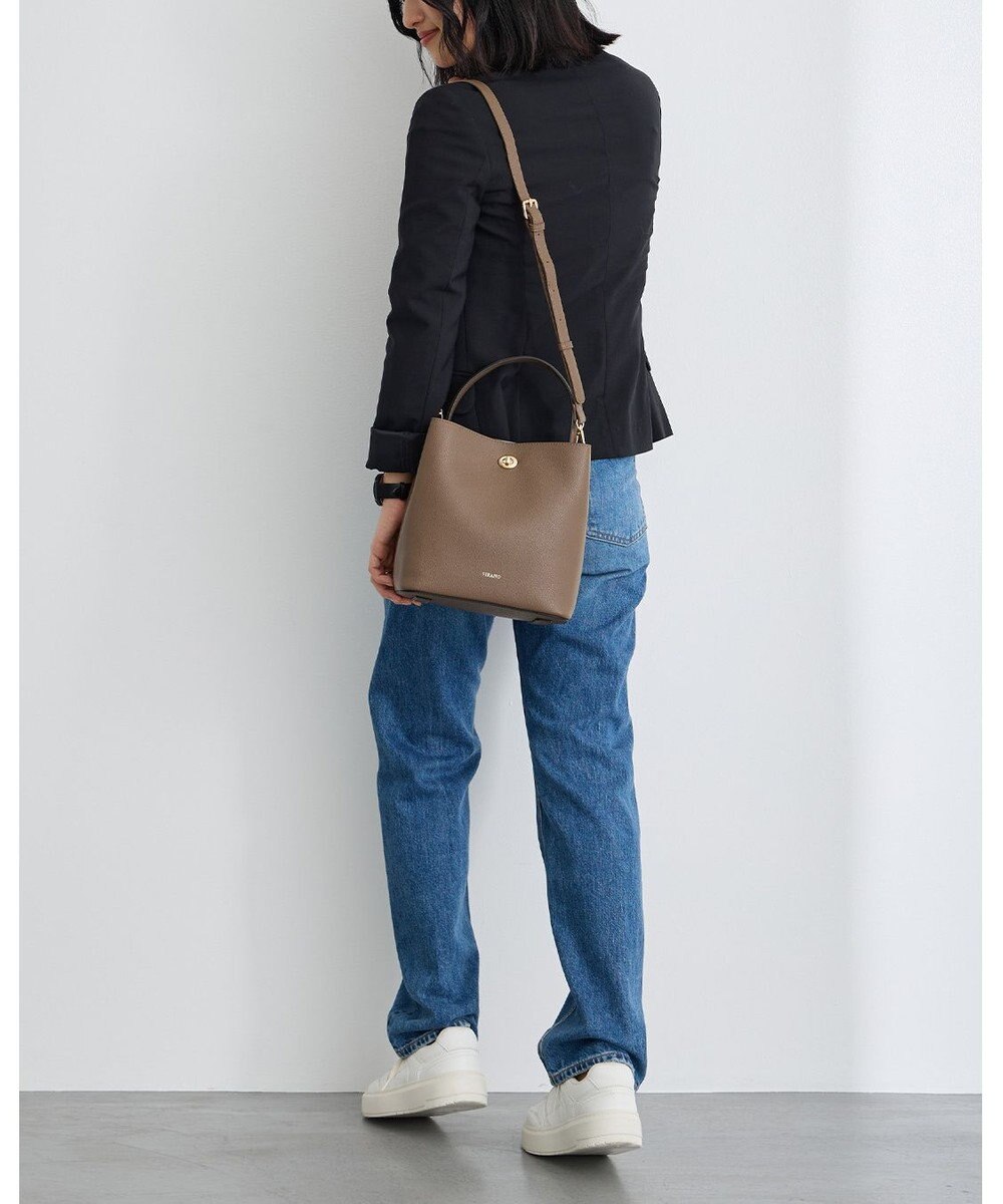 MioFIRANO ツイストロックボックスハンドバッグ 3WAY　FIRANO フィラノ 