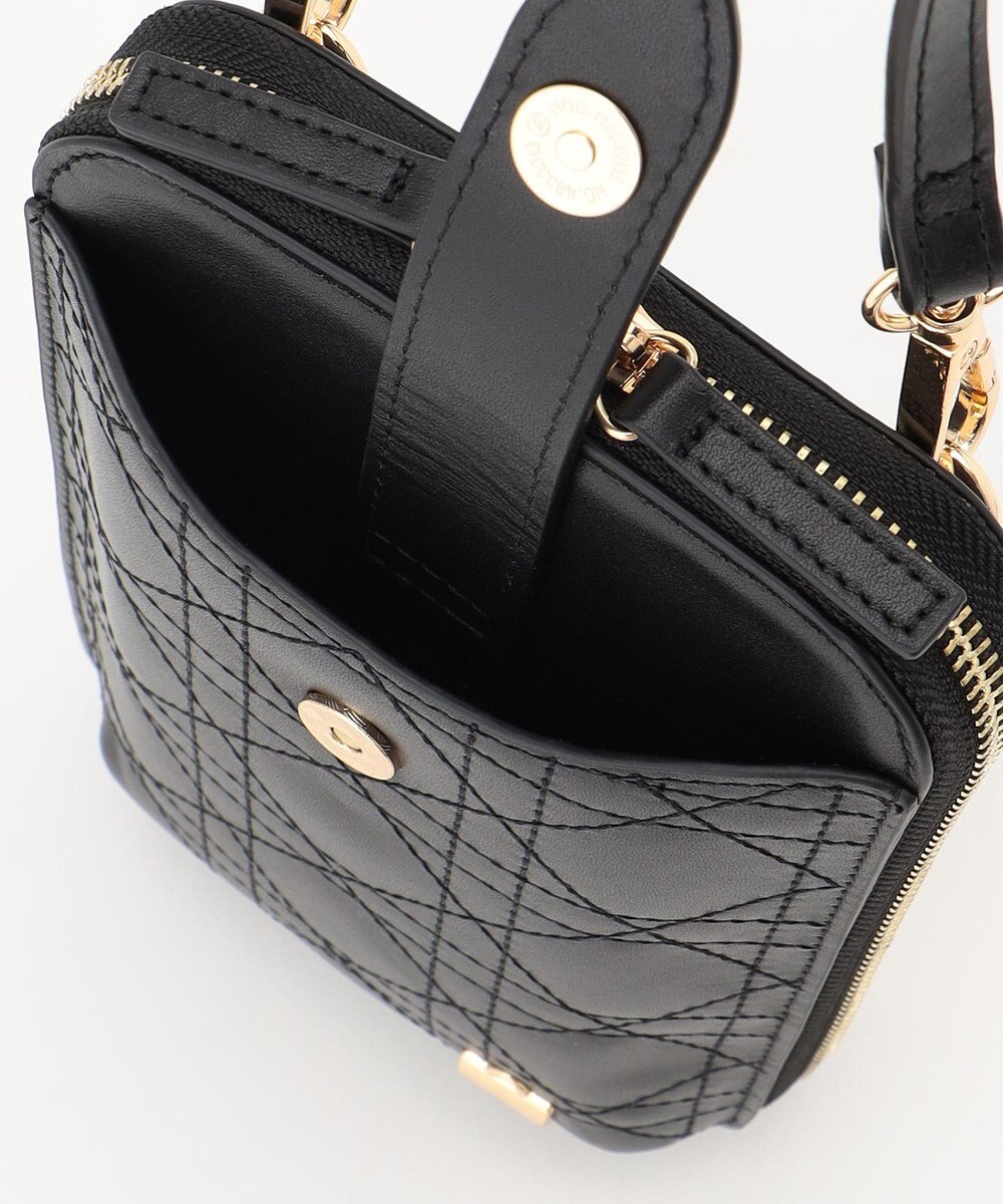 LA BAGAGERIE レザーステッチ　マルチポシェット 