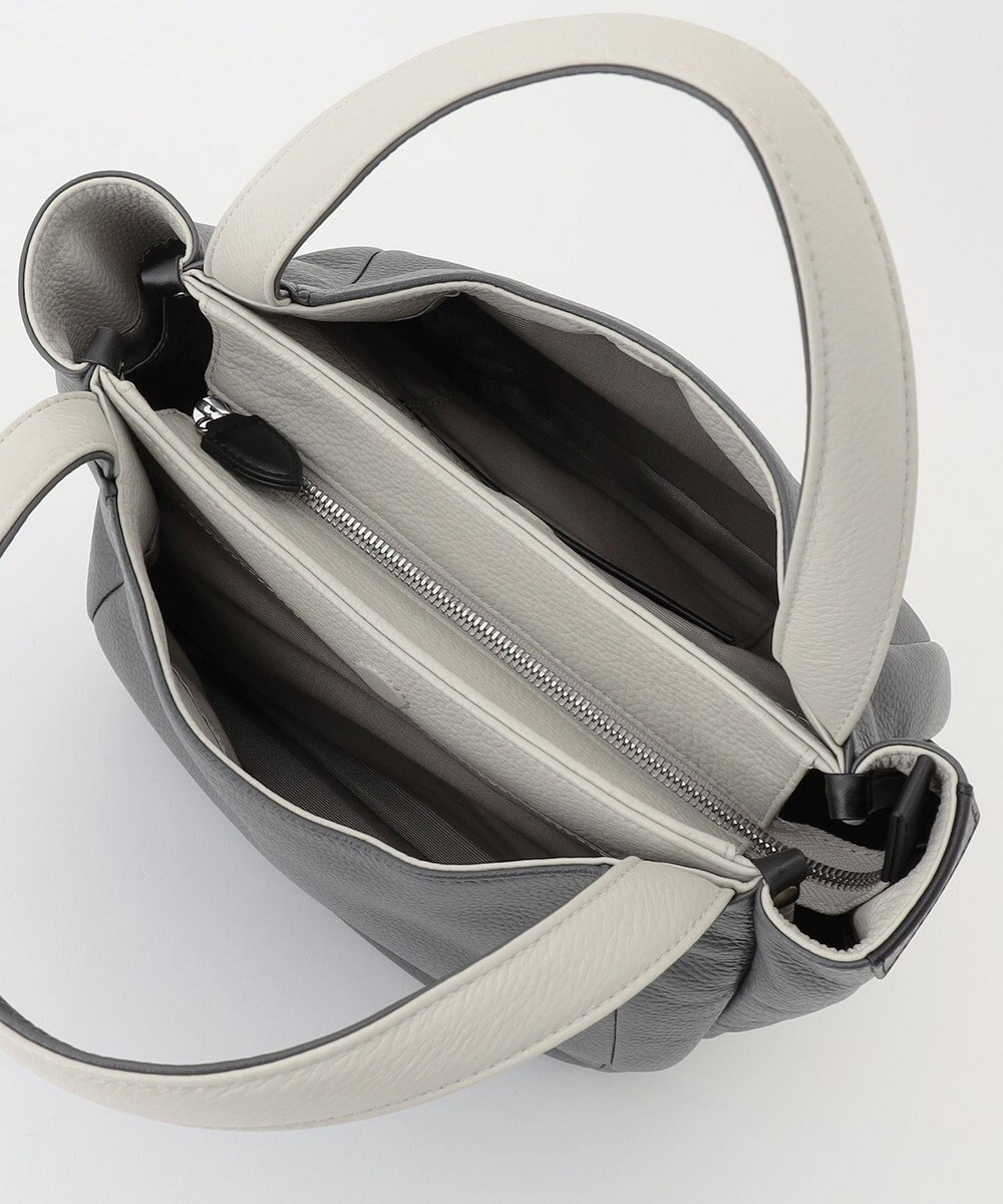 Y'SACCS シュリンクレザートート Sサイズ 