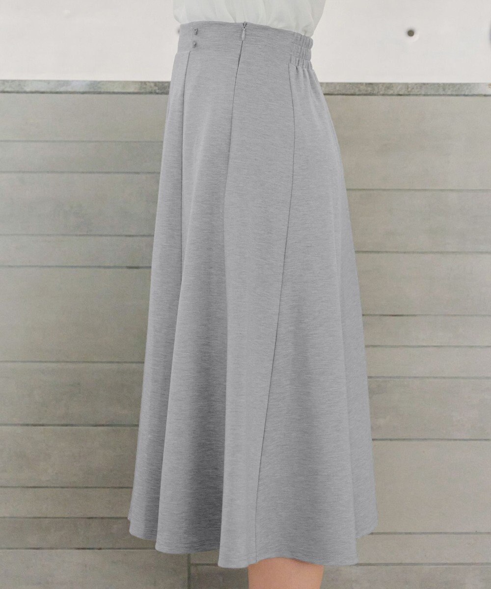 Tiaclasse ポンチフレアスカート 