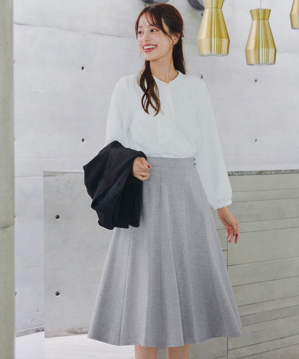 Tiaclasse ポンチフレアスカート 