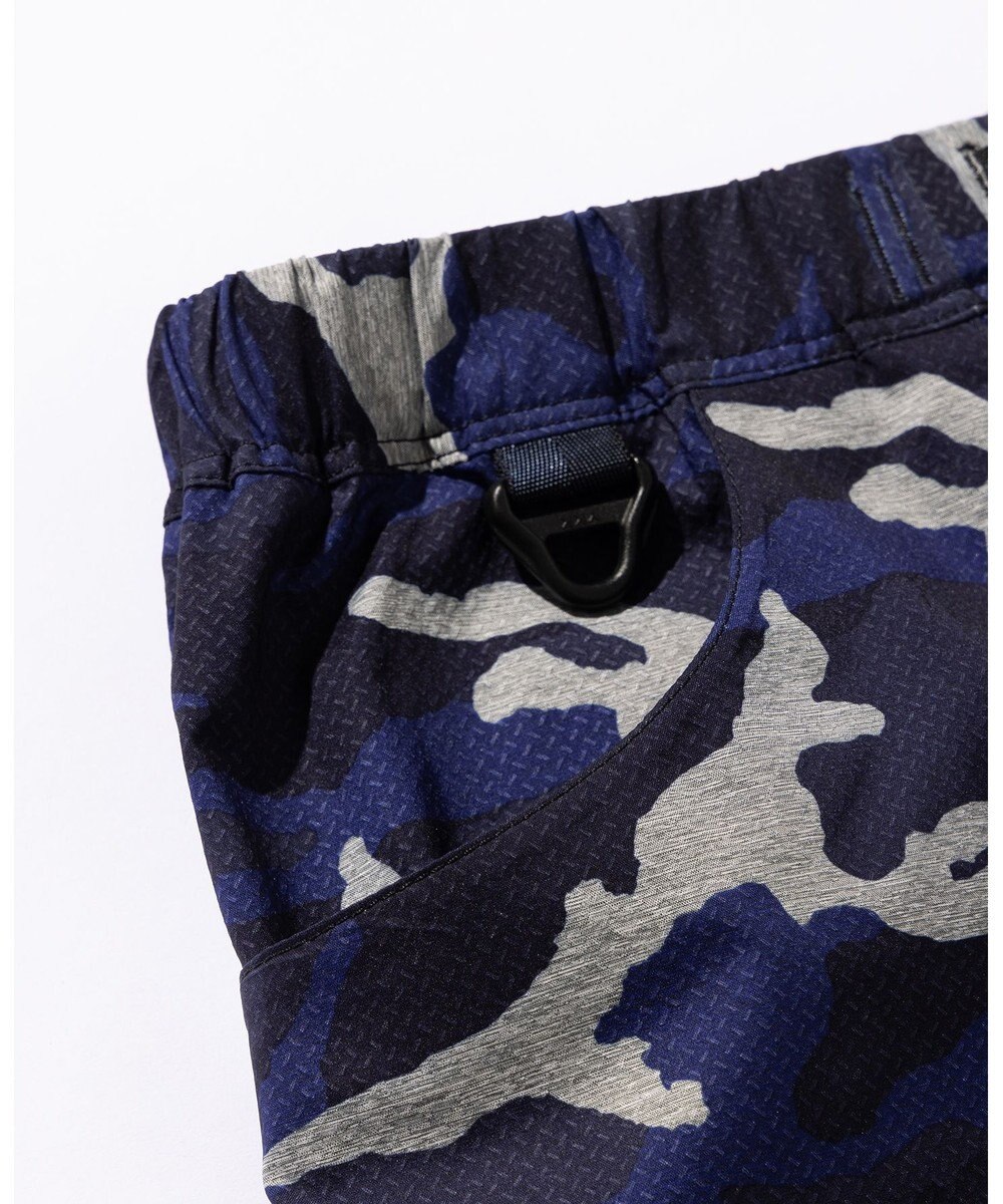 JOSEPH ABBOUD MOUNTAIN 【CREA掲載・ストレッチ/軽量/撥水】 エンボスカモフラージュ ショーツ 