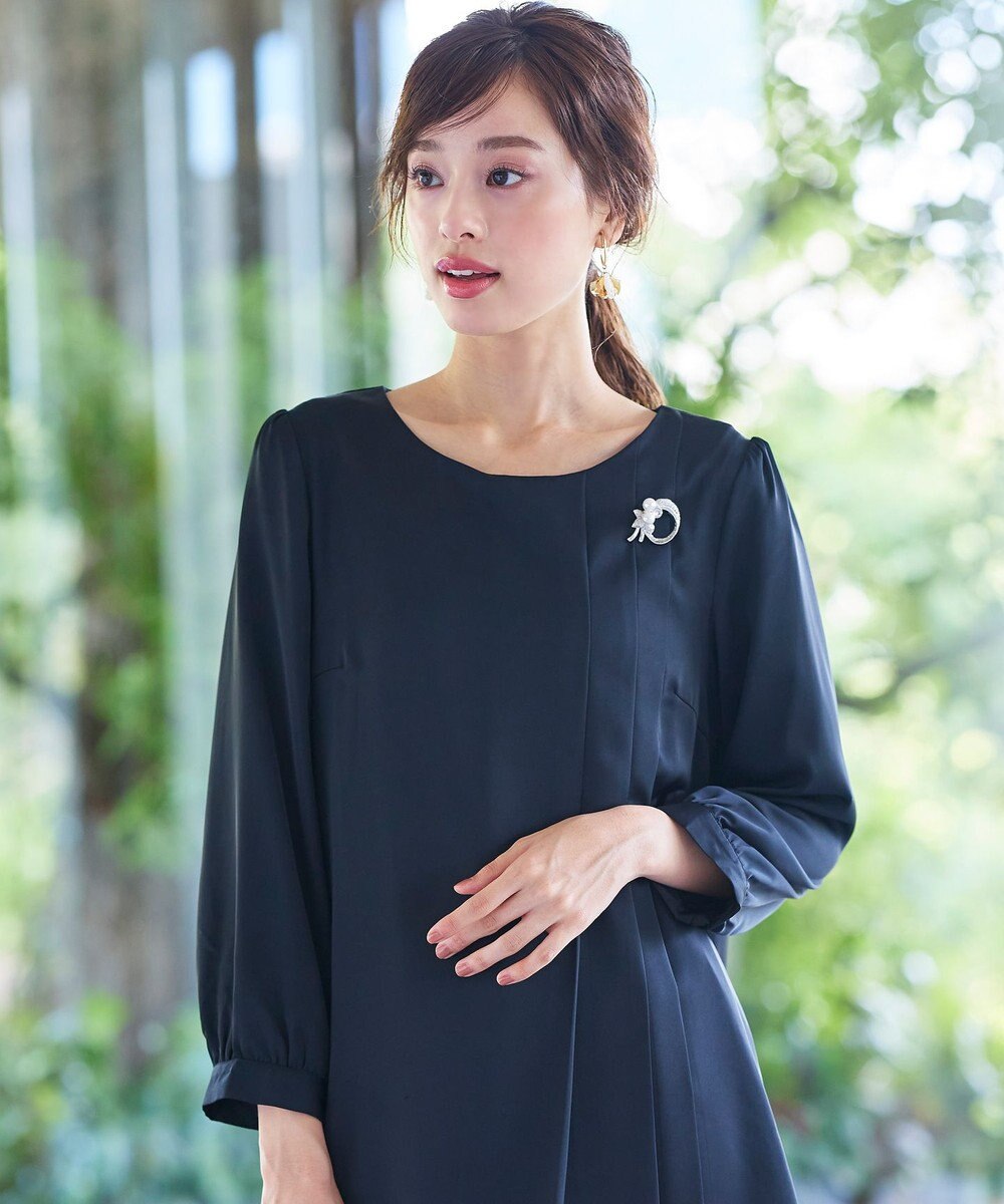 Tiaclasse パール＋リボンブローチ 