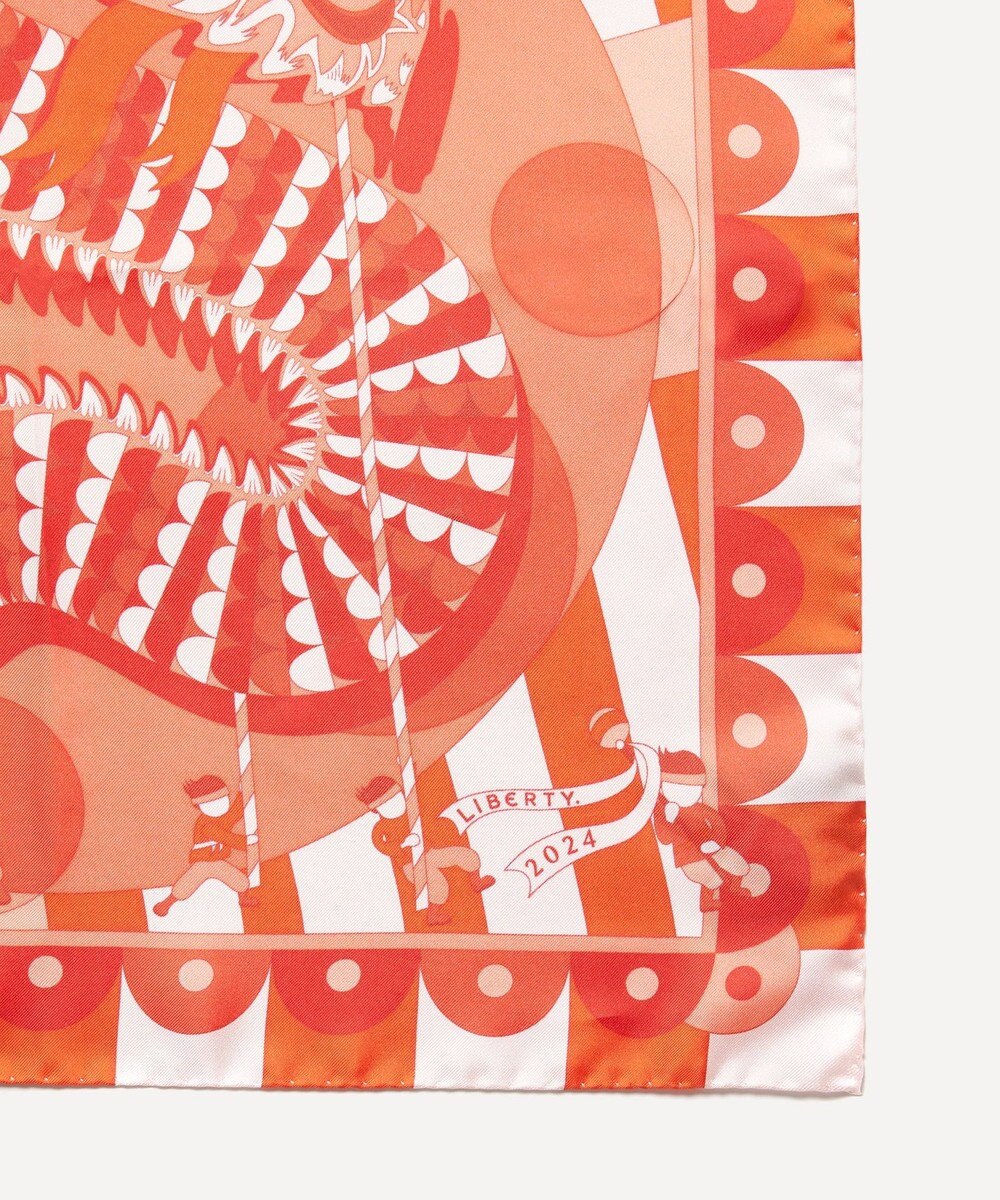 LIBERTY. イヤー オブ ドラゴン 45x45 スカーフ 