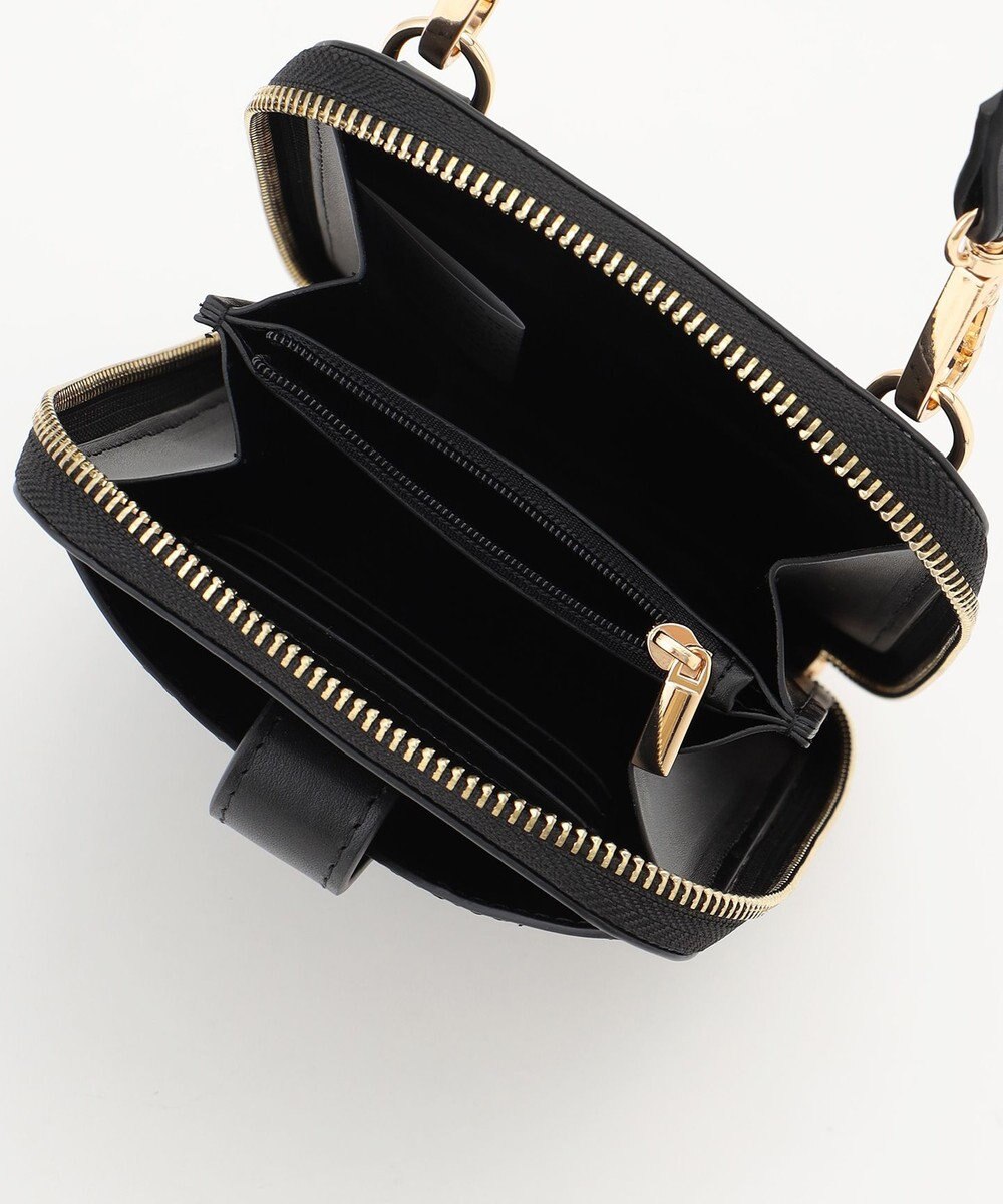 LA BAGAGERIE レザーステッチ　マルチポシェット 