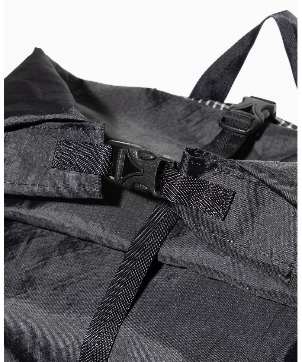 JOSEPH ABBOUD MOUNTAIN 【軽量/ECO撥水/サスティナブル素材/サコッシュが取り外せる】リサイクルリップストップ バックパック 33L 