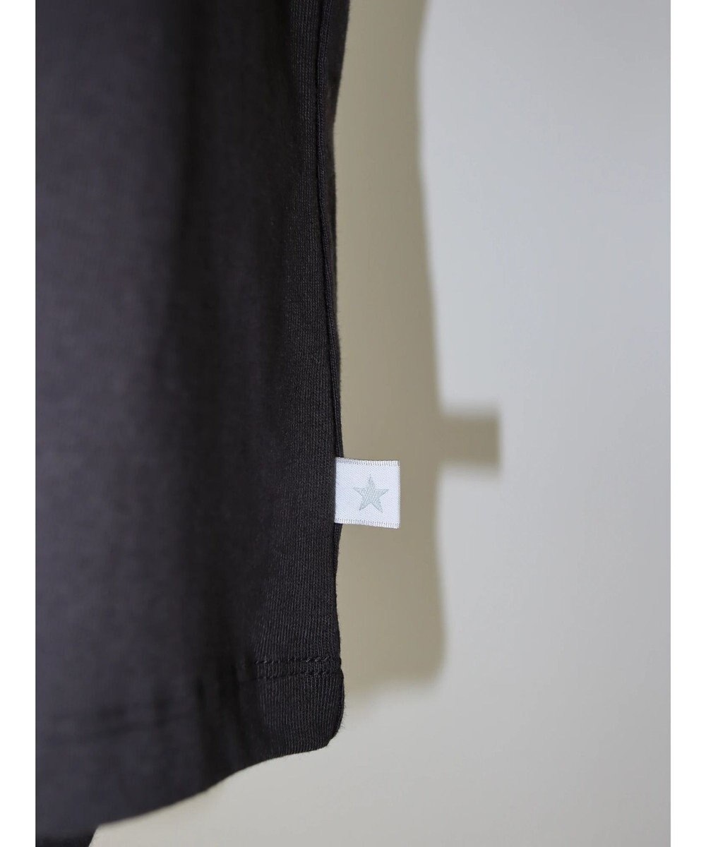 AMERICAN HOLIC ロゴカットプルオーバー／ＣＯＮＶＥＲＳＥ 