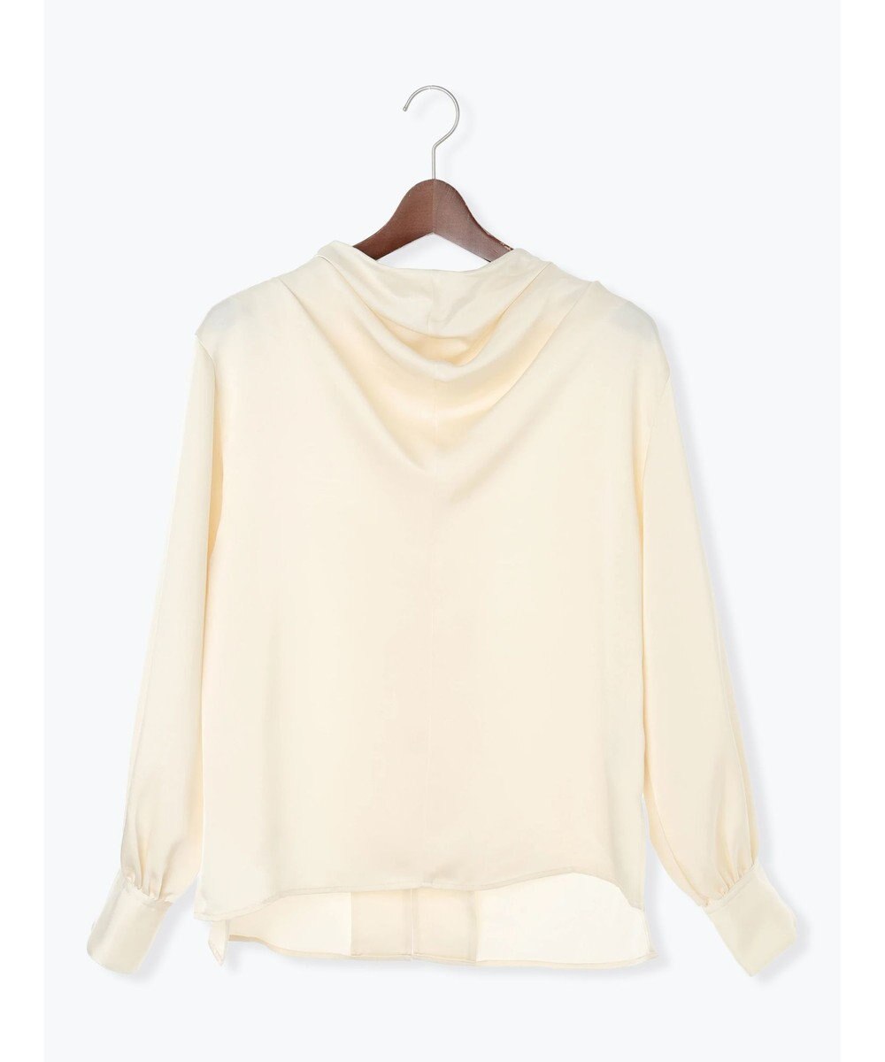 Te chichi ドレープネックブラウス《2025Autumn catalog vol.2 item》 