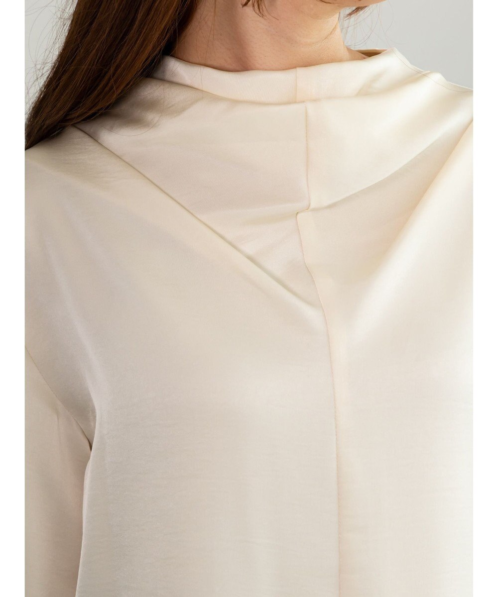 Te chichi ドレープネックブラウス《2025Autumn catalog vol.2 item》 