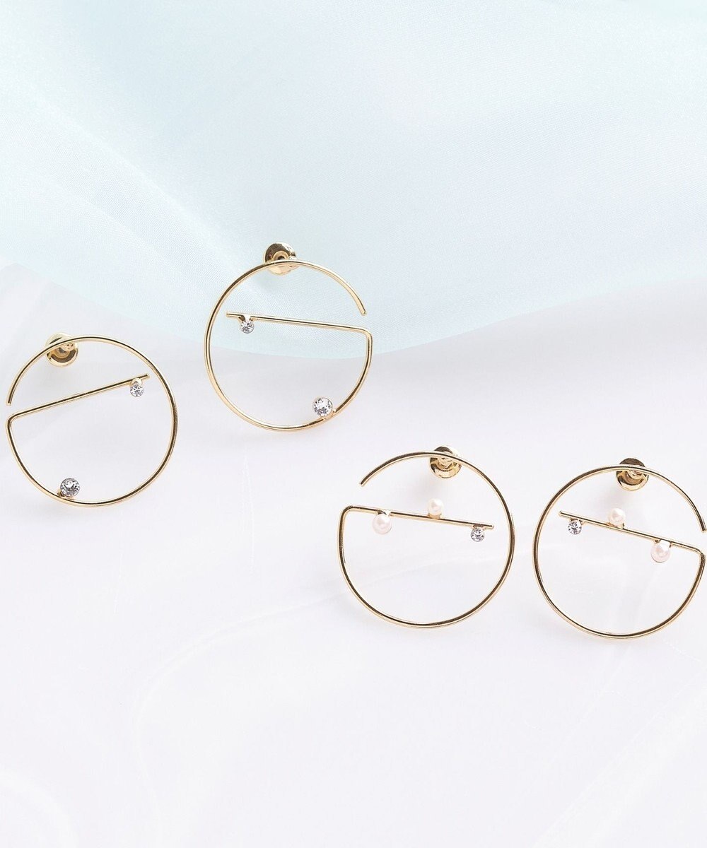 Phoebe エラボレイトビジューピアス 