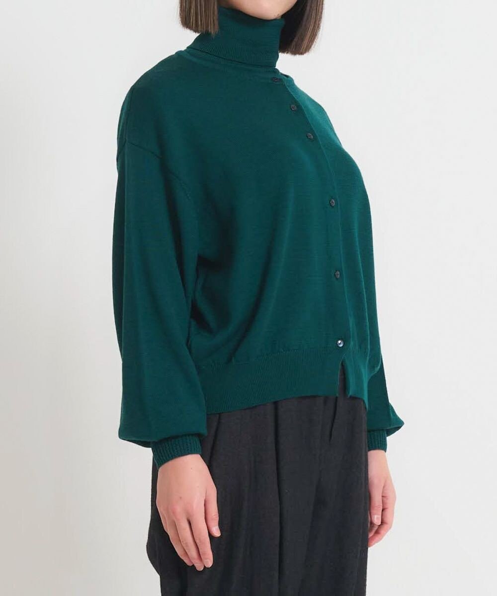 muuc 〈洗える極上メリノウール〉丸襟カーディガン〈ゆったり体型を選ばない〉〈アンサンブル可能〉〈袖の透かし編み〉 