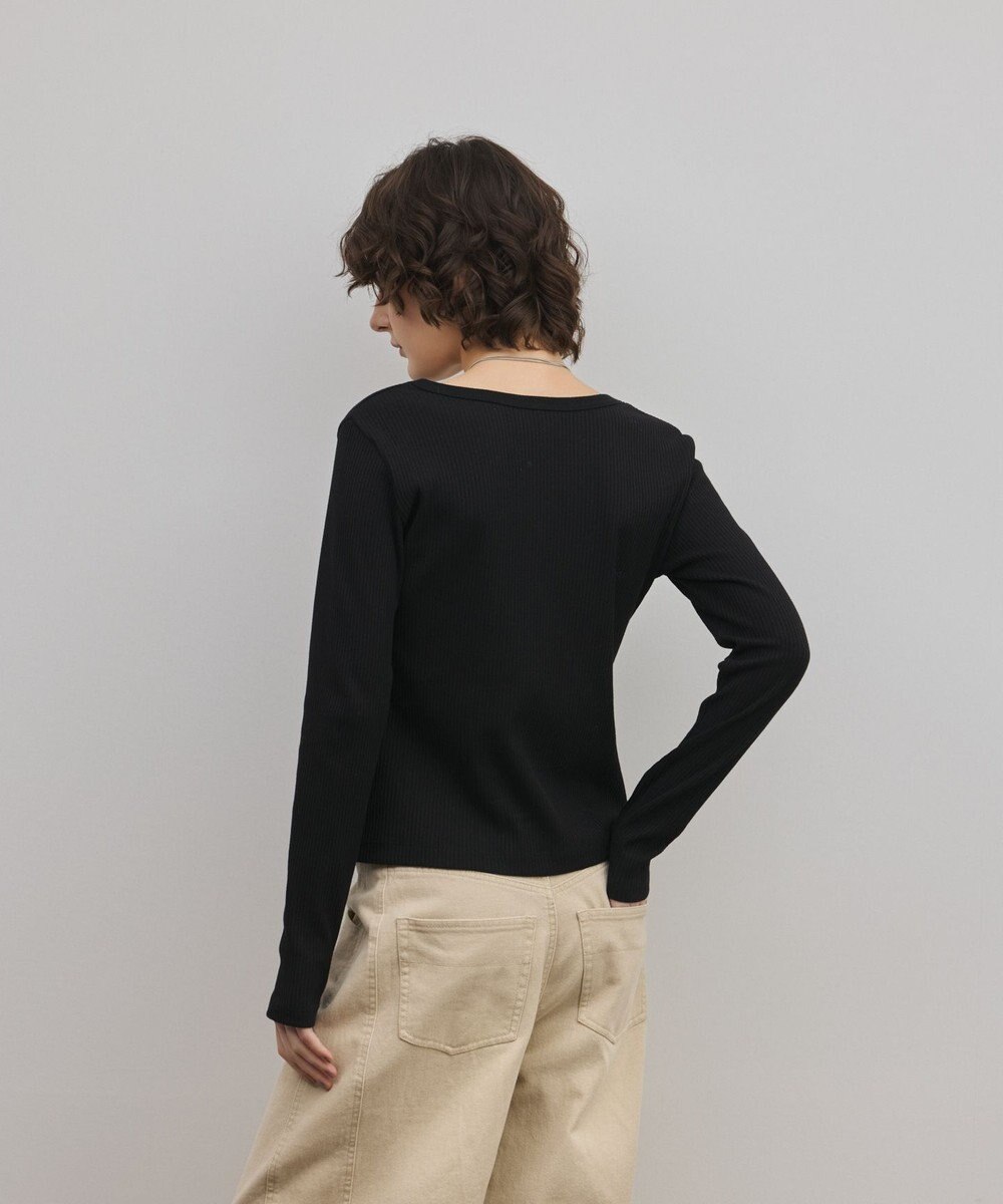 GRACE CONTINENTAL ヘンリーネックカットトップ 