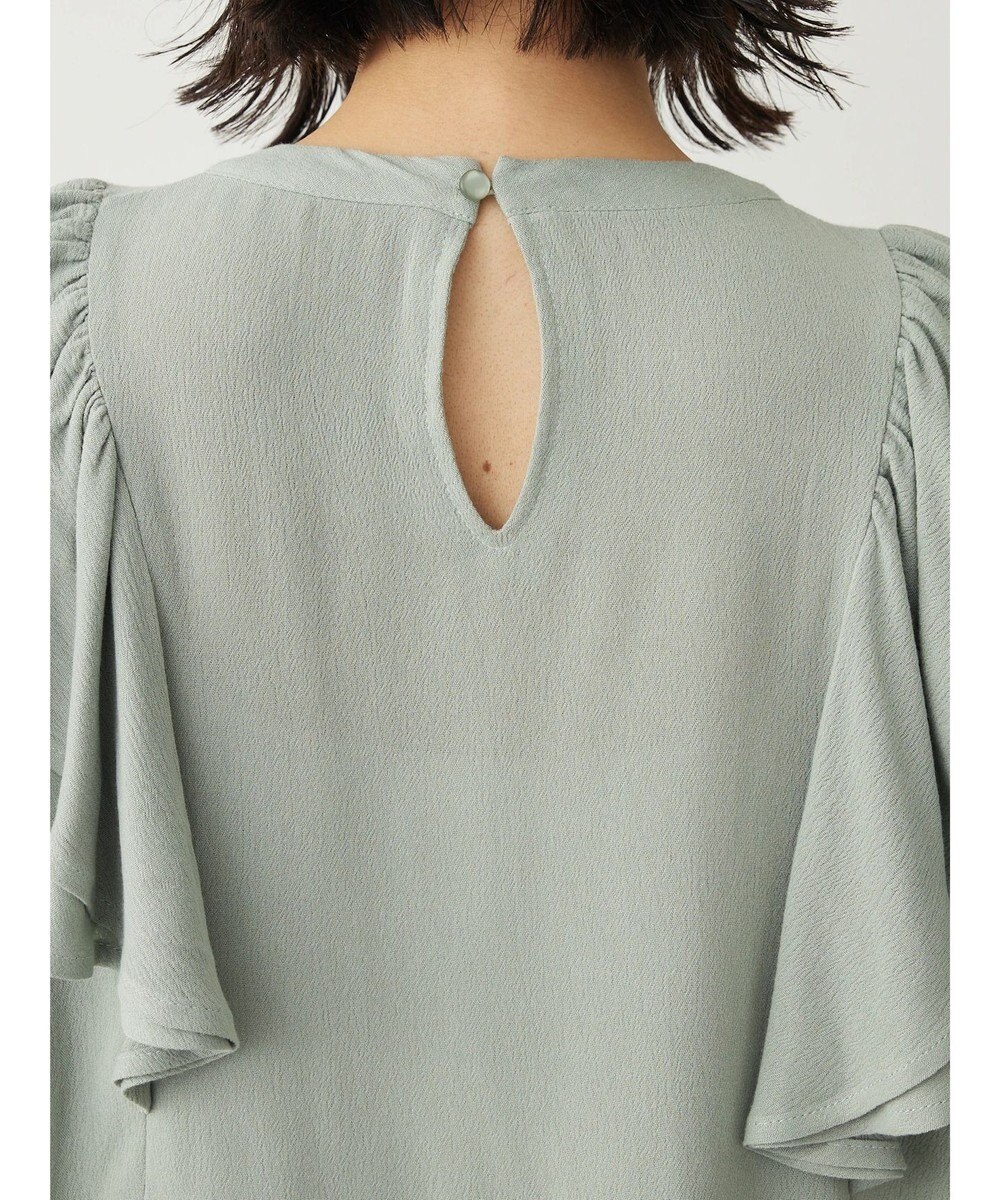 Green Parks ・Ｐｅｔｉｔ　Ｆｌｅｕｒ　ラッフルショルダーブラウス 