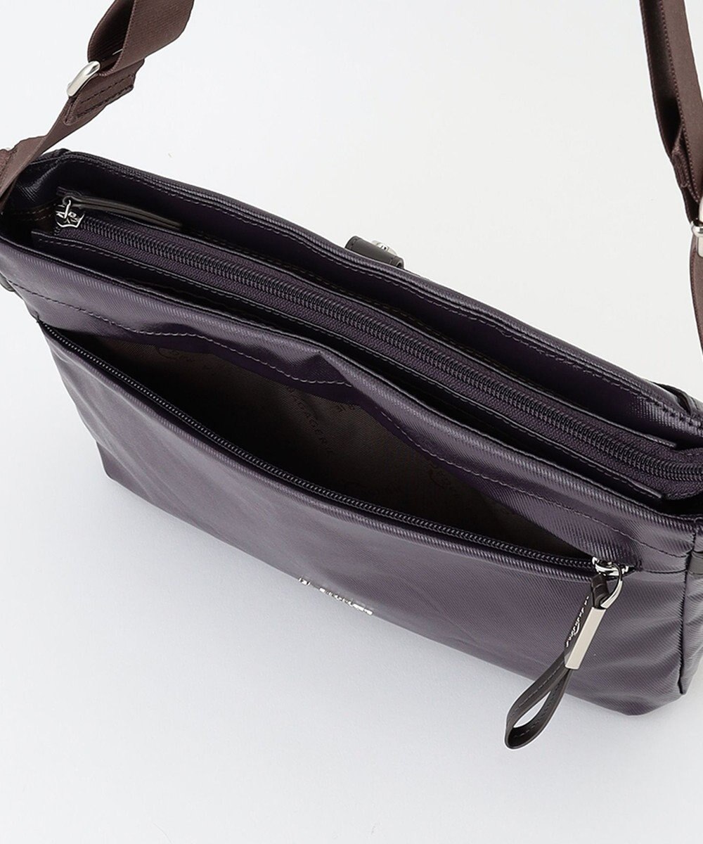 LA BAGAGERIE コーティングキャンバス ショルダーバッグ 