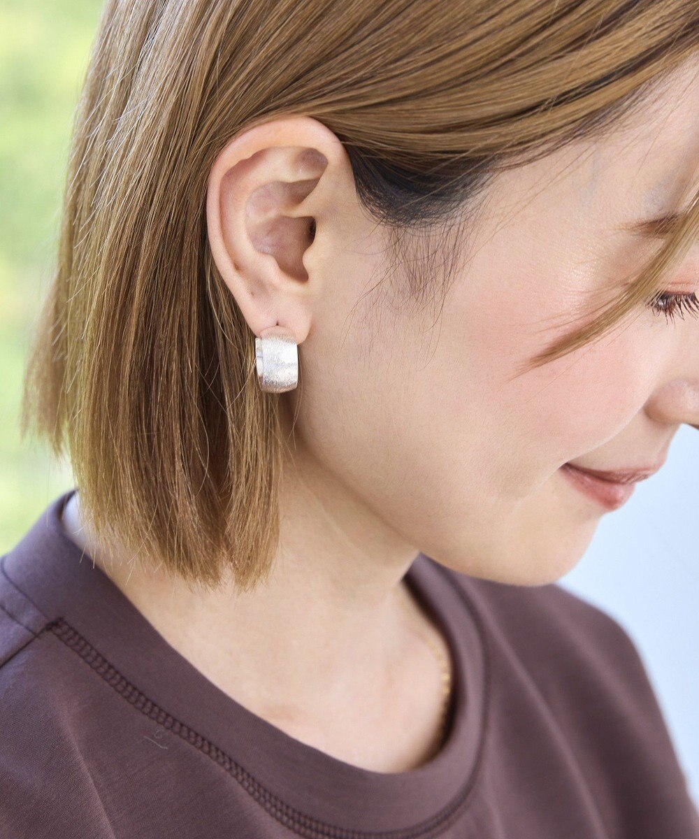 AMERICAN HOLIC ヘアラインフープピアス 