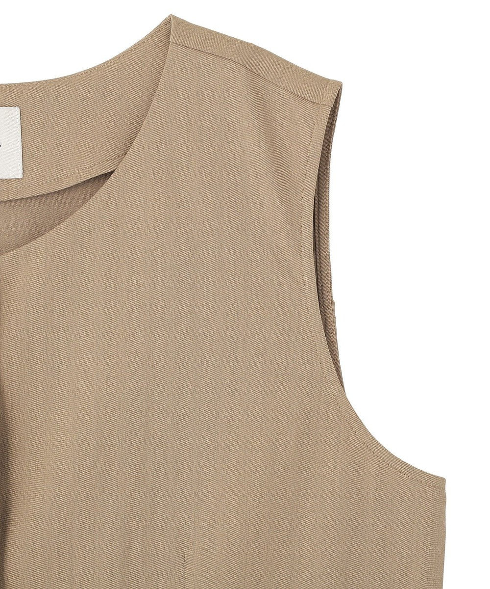 Green Parks クルーネック多釦ジレ 