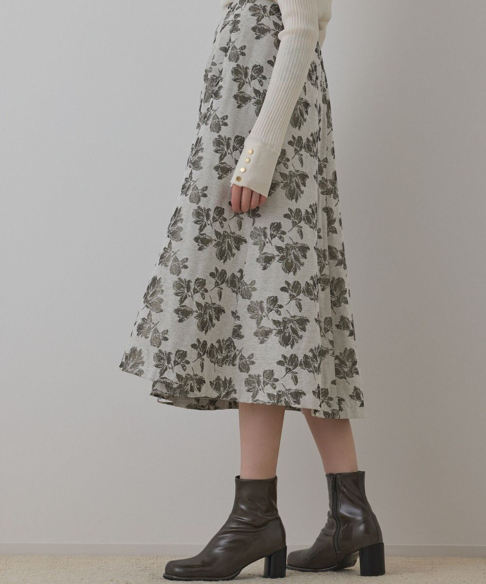 GRACE CONTINENTAL ラメフラワージャガードフレアスカート 