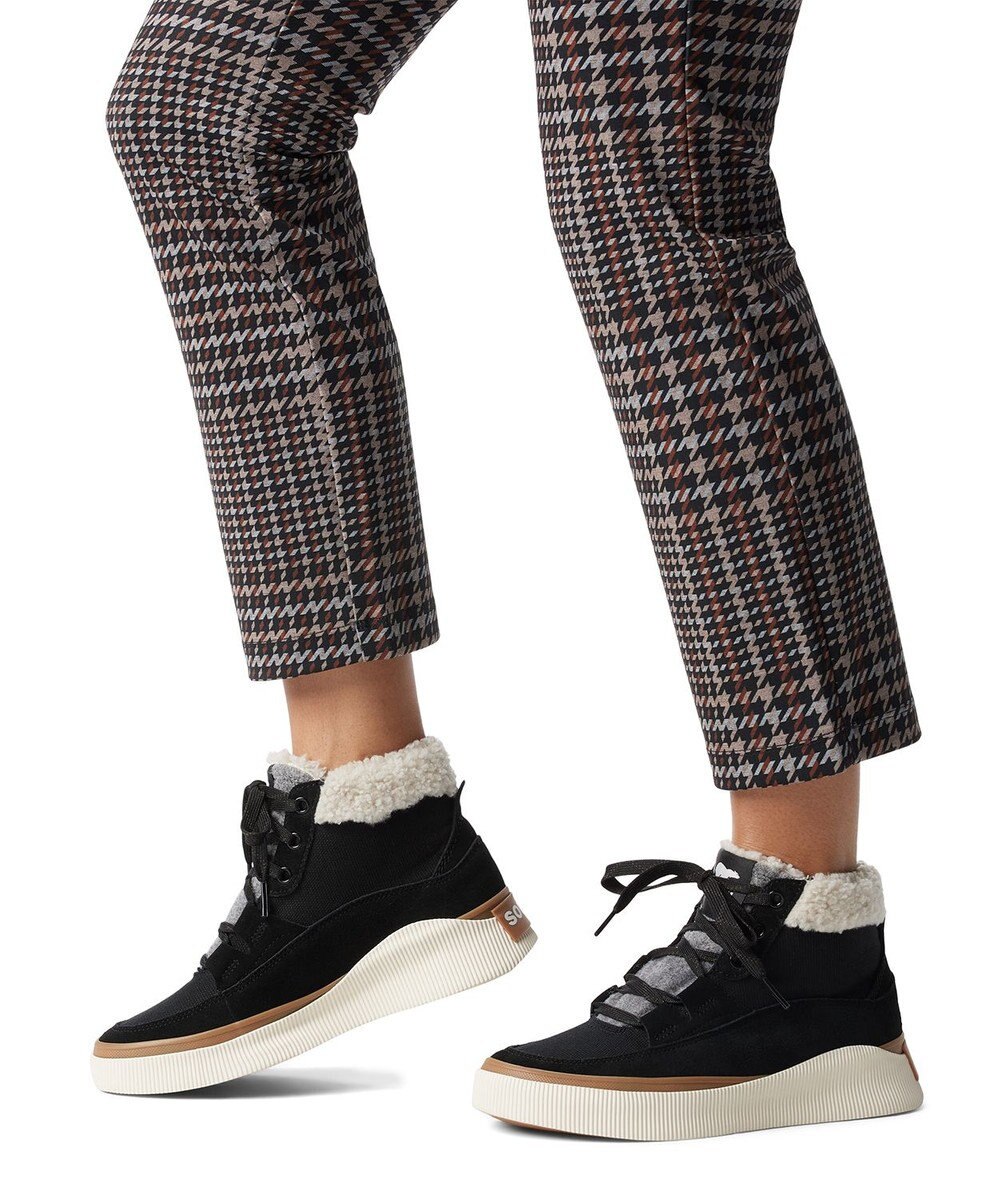 SOREL アウトアンドアバウト4 ミッドスニーカー　ウォータープルーフ 