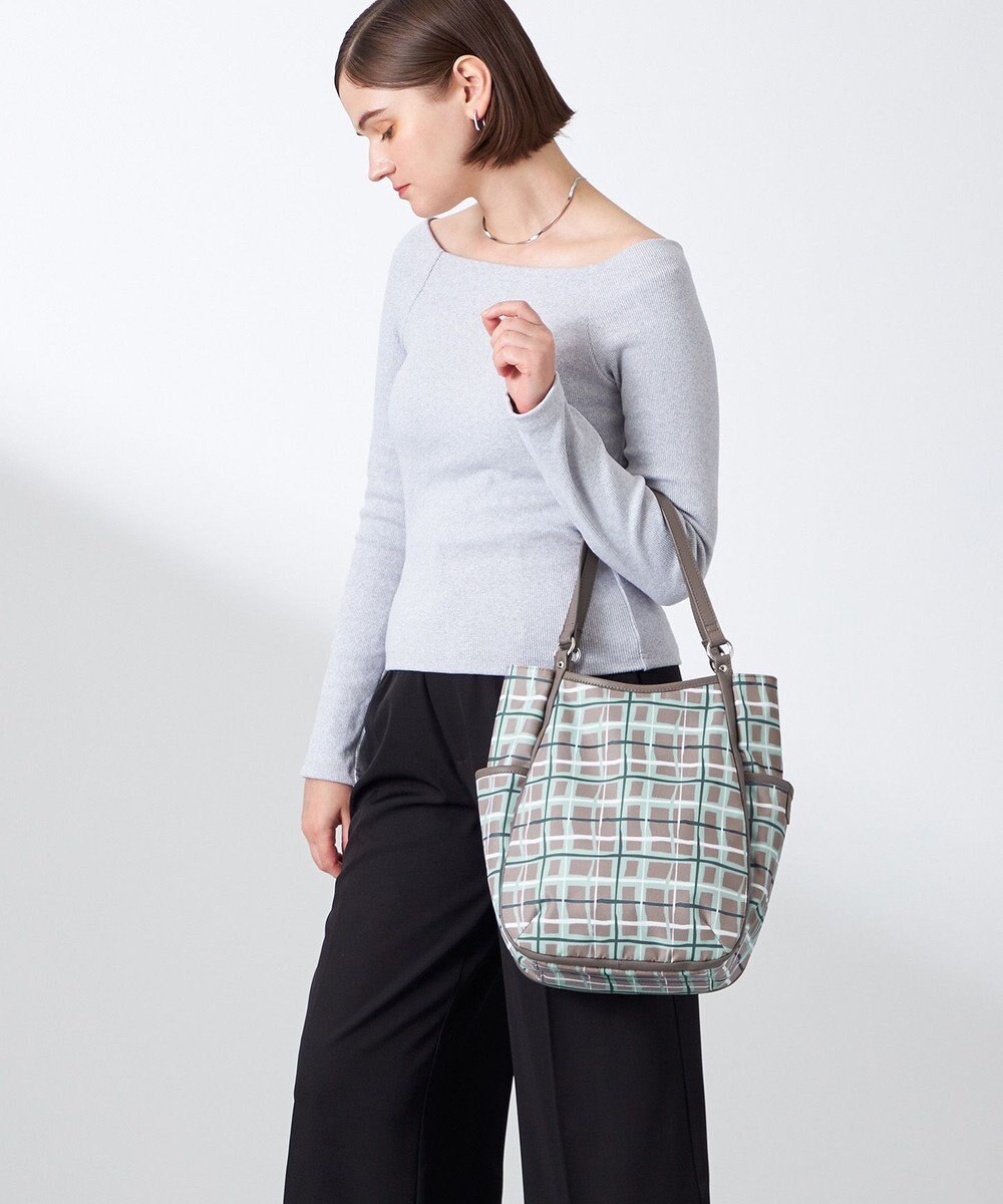 Y'SACCS ドローイングチェックトートバッグ 