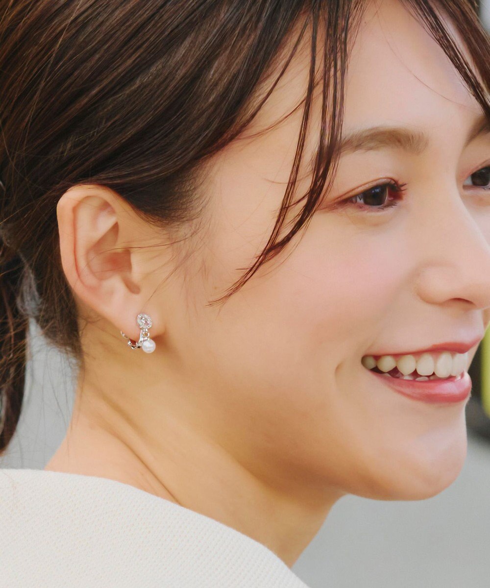 Tiaclasse 【金属アレルギー対応】　サークル＋パールイヤリング 