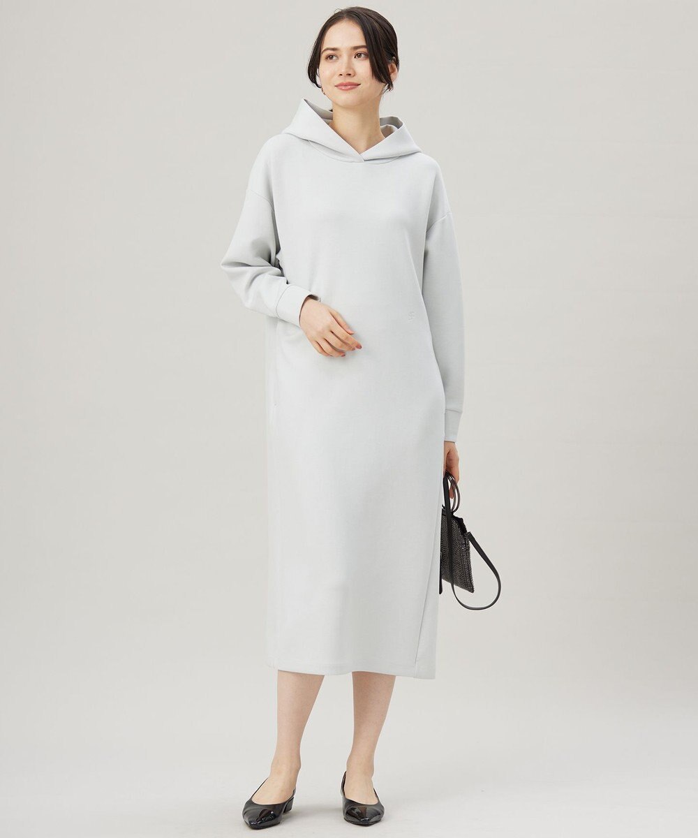 自由区 L 【WEB限定・洗える】マットストレッチダンボールフーディー ワンピース 