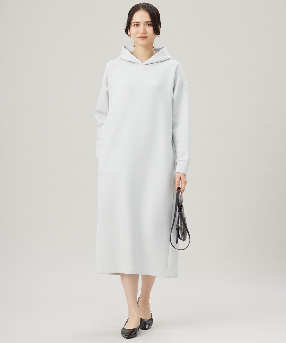 自由区 L 【WEB限定・洗える】マットストレッチダンボールフーディー ワンピース 
