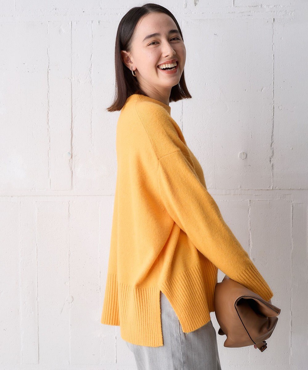 UNFILO 【新色追加】ふわふわ クルーネックニット 