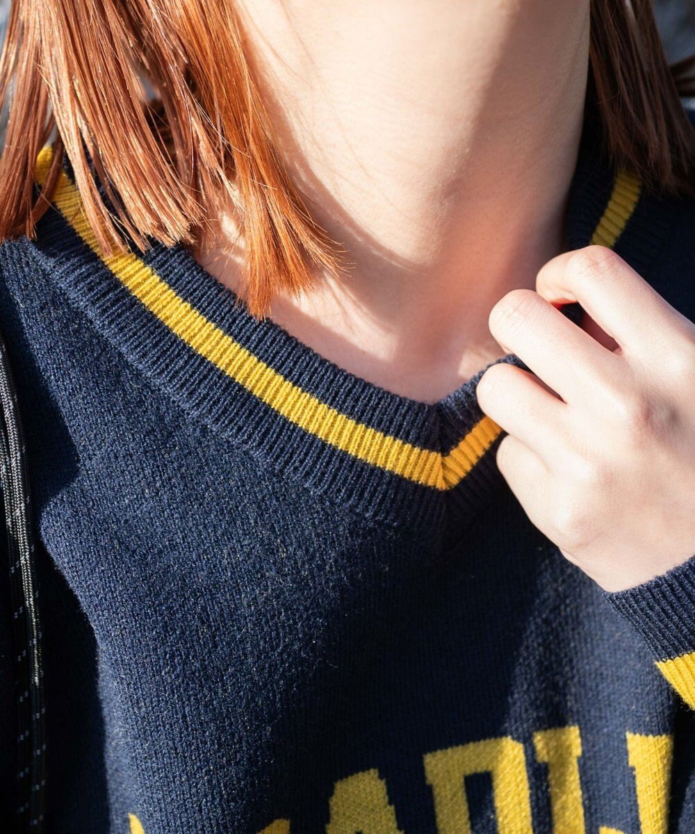 WEGO ナンバリングジャガードVネックニット 