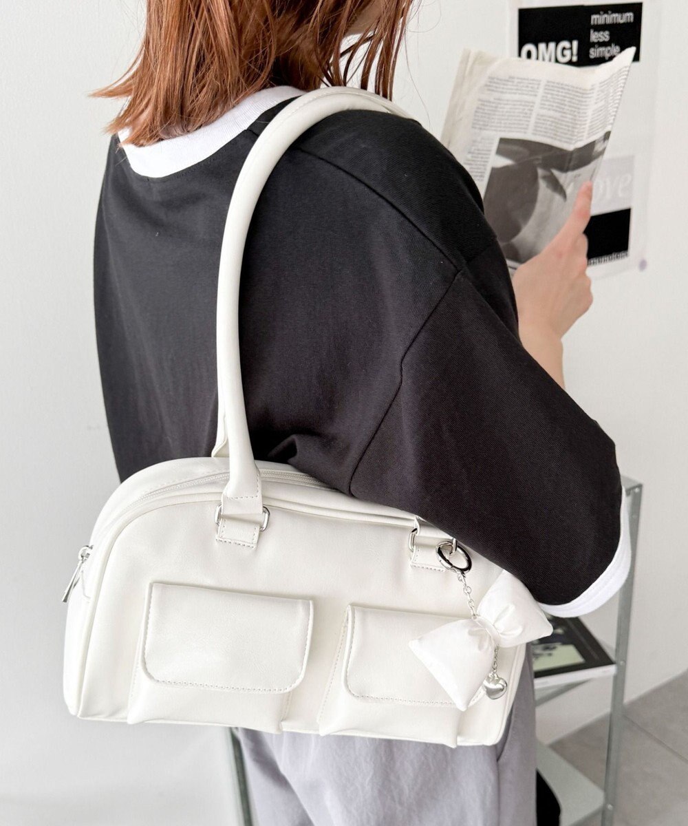 WEGO チャーム付きボストンバッグ 