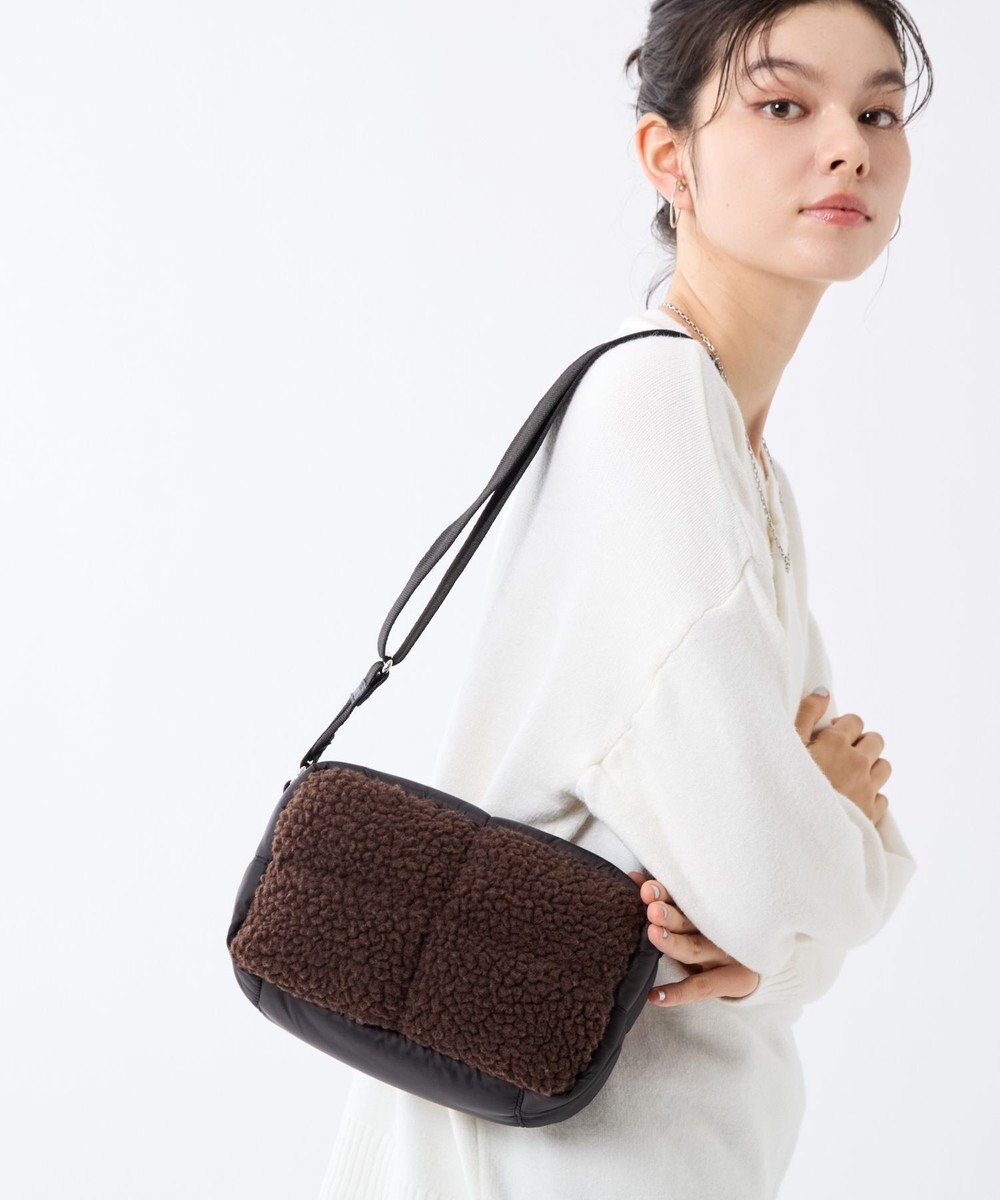LeSportsac PUFFY CUBE CROSSBODY/ダークチョコレートシェルパ 