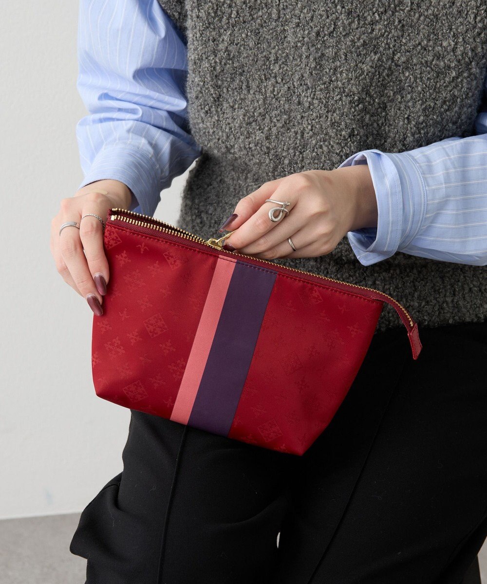 russet ラインプリントポーチ M(Z-226) 