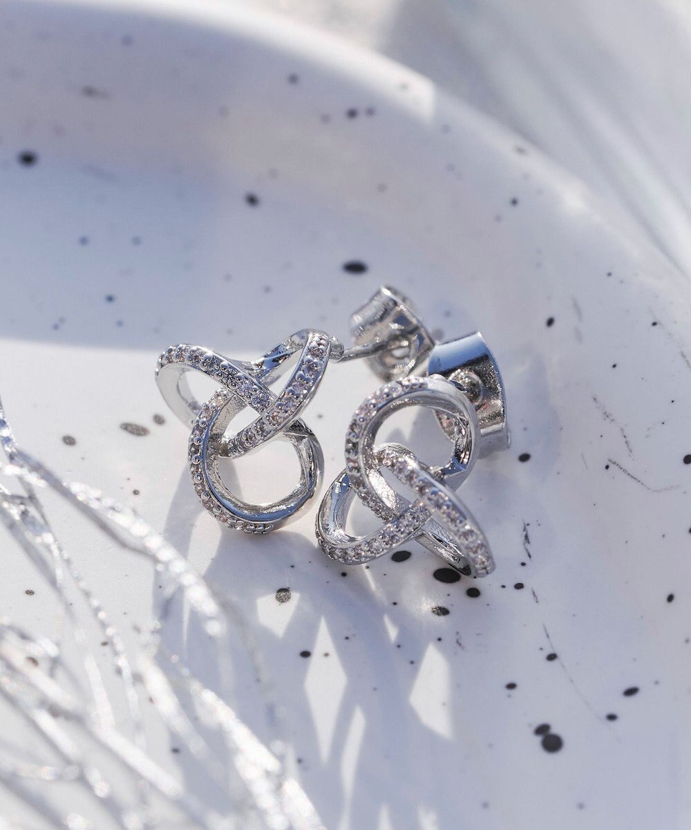 Tiaclasse 【選べる2TYPEデザイン】【金属アレルギー対応】 トゥワインピアス＆イヤリング 