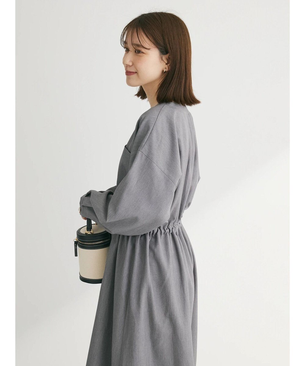 Green Parks ・ＥＬＥＮＣＡＲＥ　ＤＵＥ　Ｖネックイロイロ釦ワンピース 