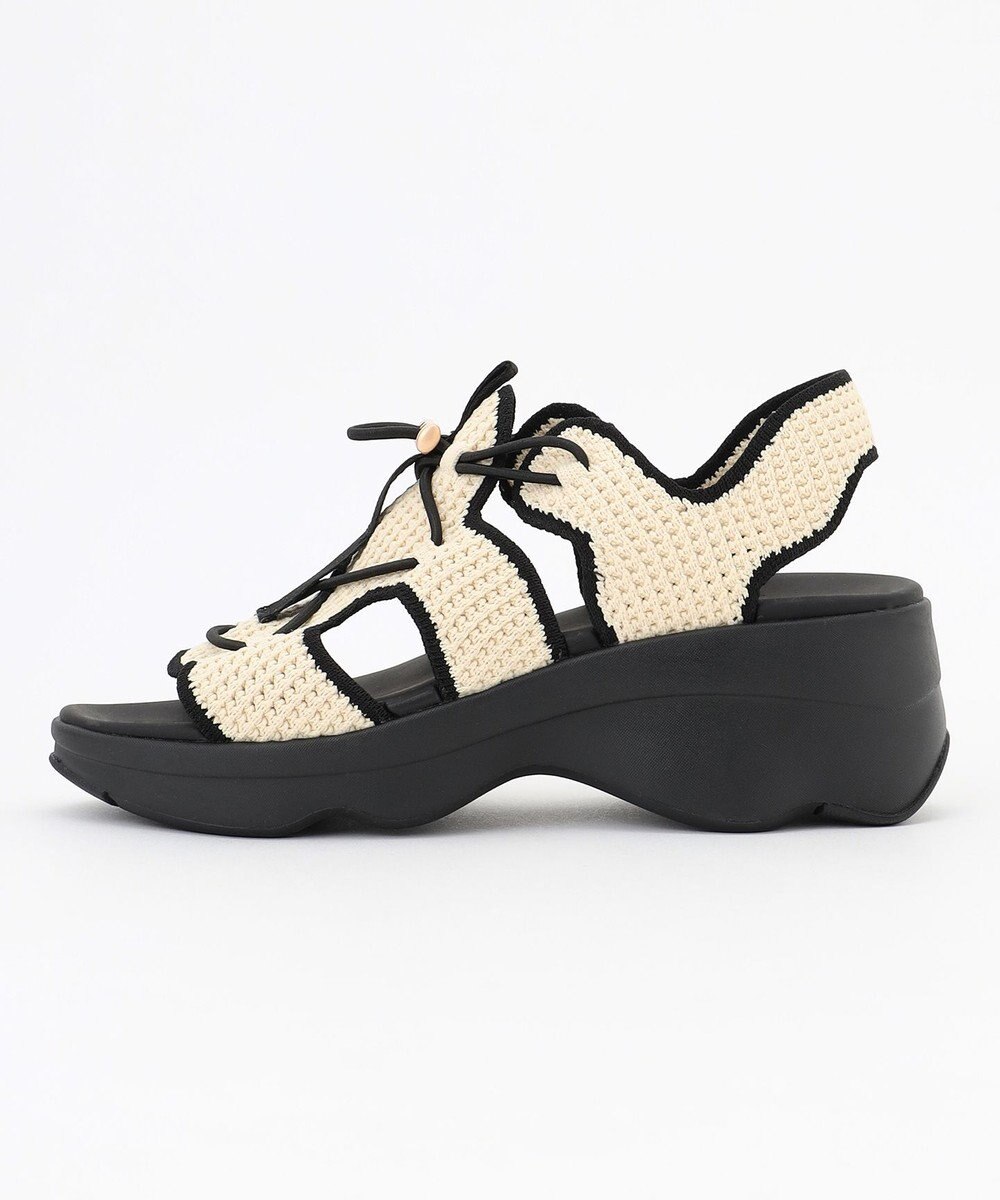 steppi 【一部店舗限定 / 洗える】厚底 スポーツサンダル 