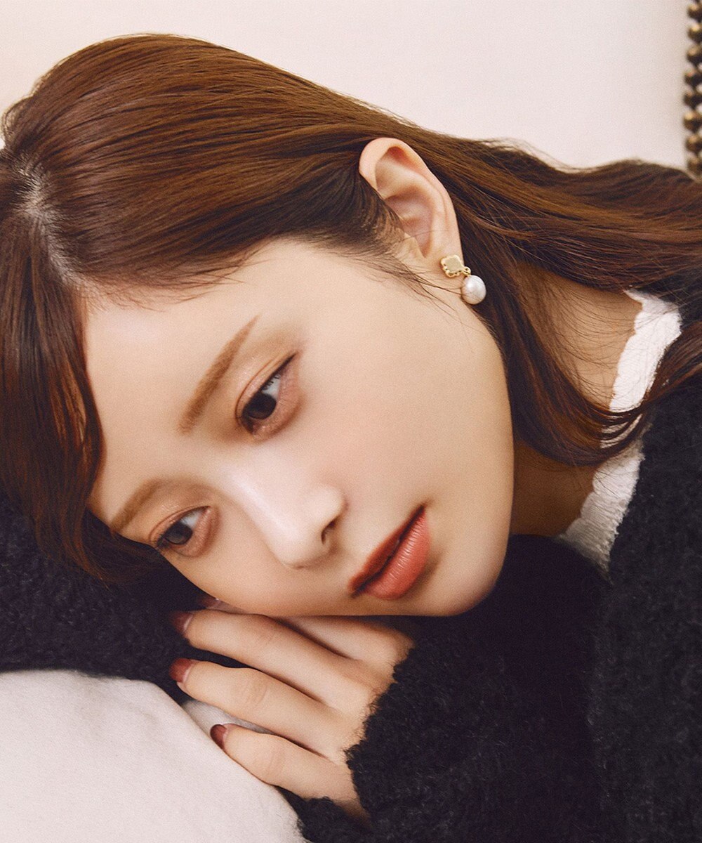 TOCCA CLOVER & PEARL EARRINGS 淡水バロックパールイヤリング 