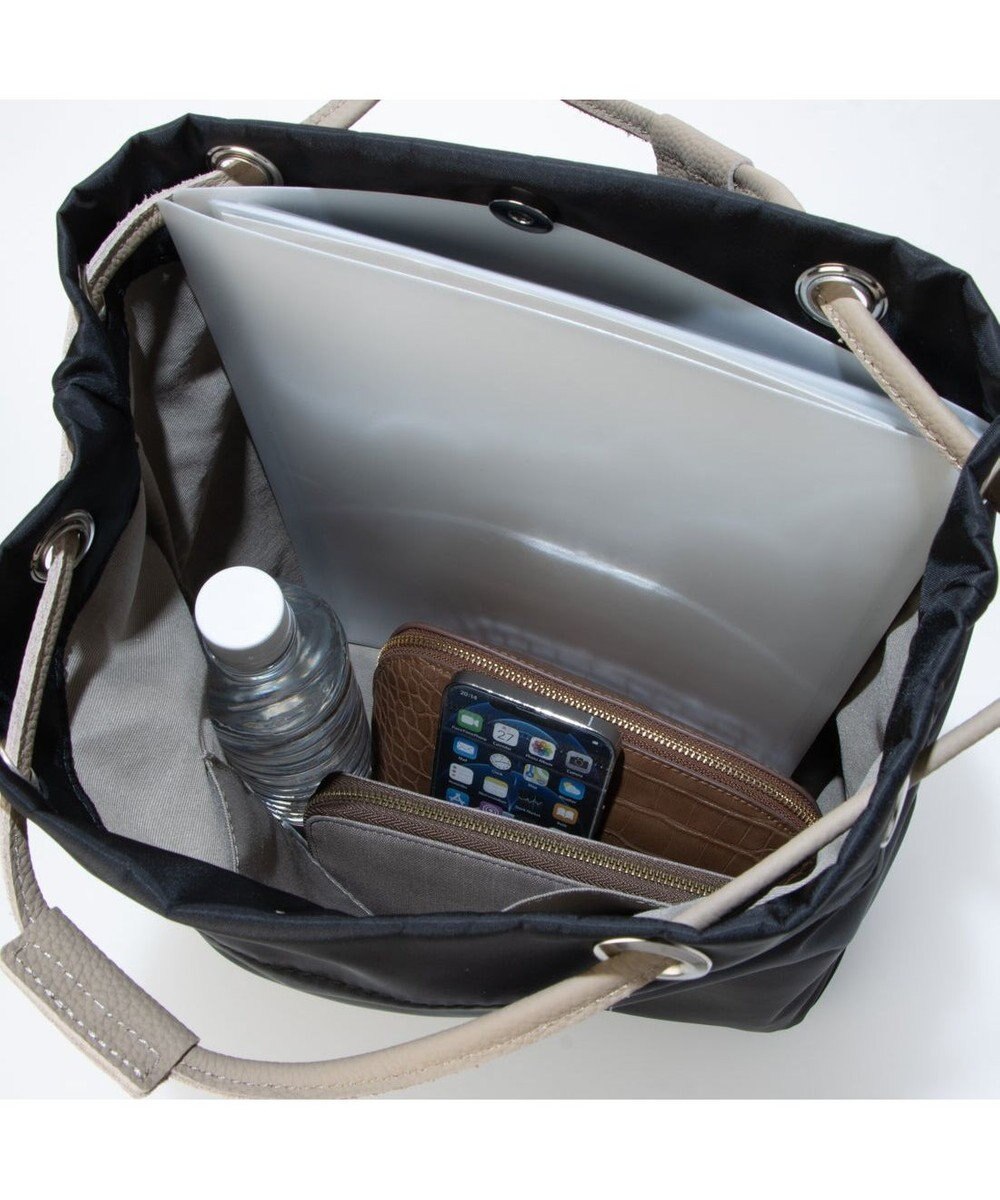 UNBILLION カシュカシュ cachecache / ナイロンツイル牛革付属ハトメショルダー 