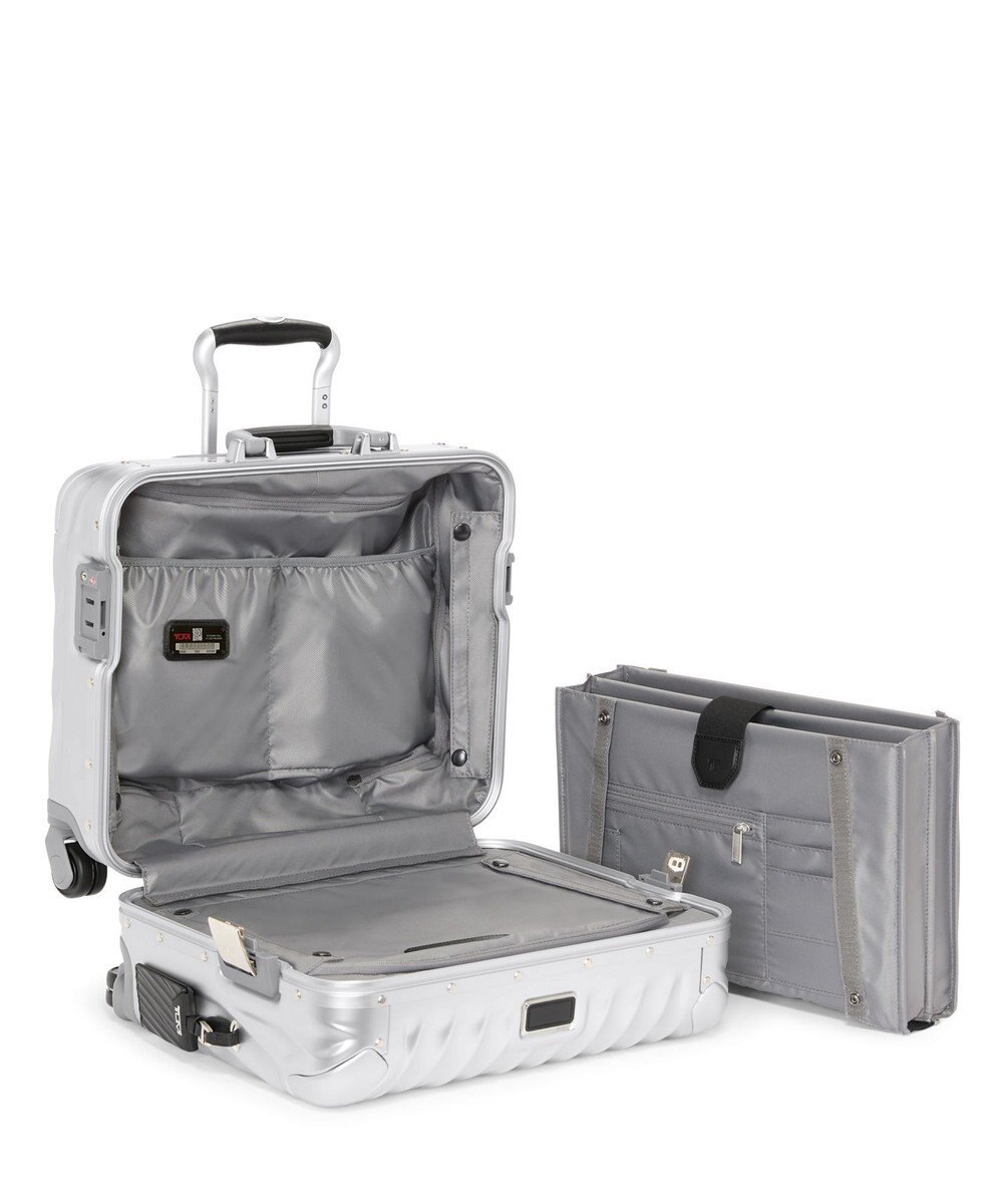 TUMI 19 DEGREE ALUMINUM コンパクト キャリーオン スーツケース（機内持ち込みサイズ） 