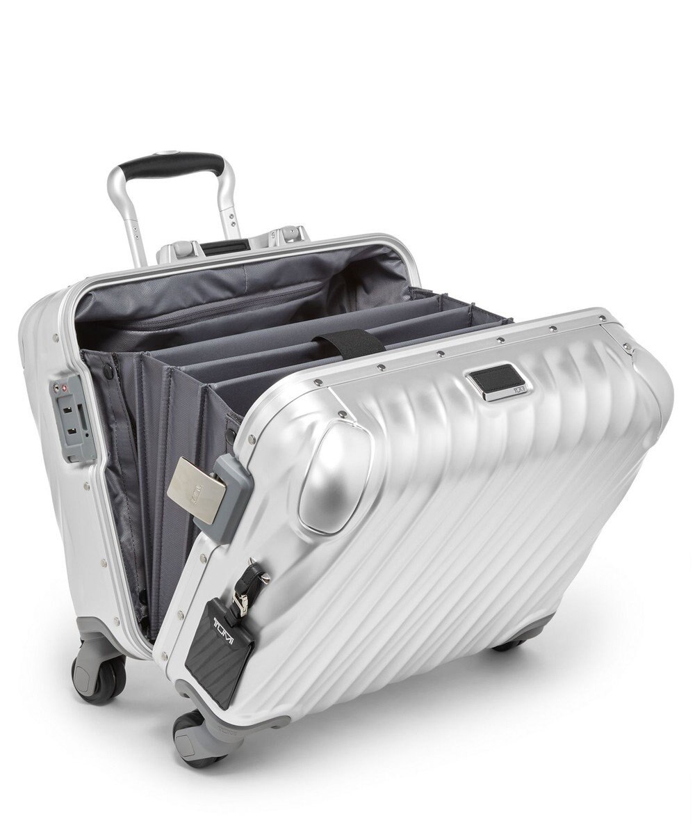 TUMI 19 DEGREE ALUMINUM コンパクト キャリーオン スーツケース（機内持ち込みサイズ） 