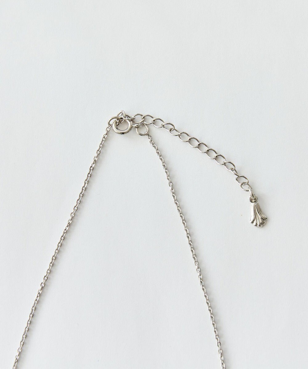 Phoebe 2wayスタイリッシュクロスカーブパールブローチネックレス　シルバー 