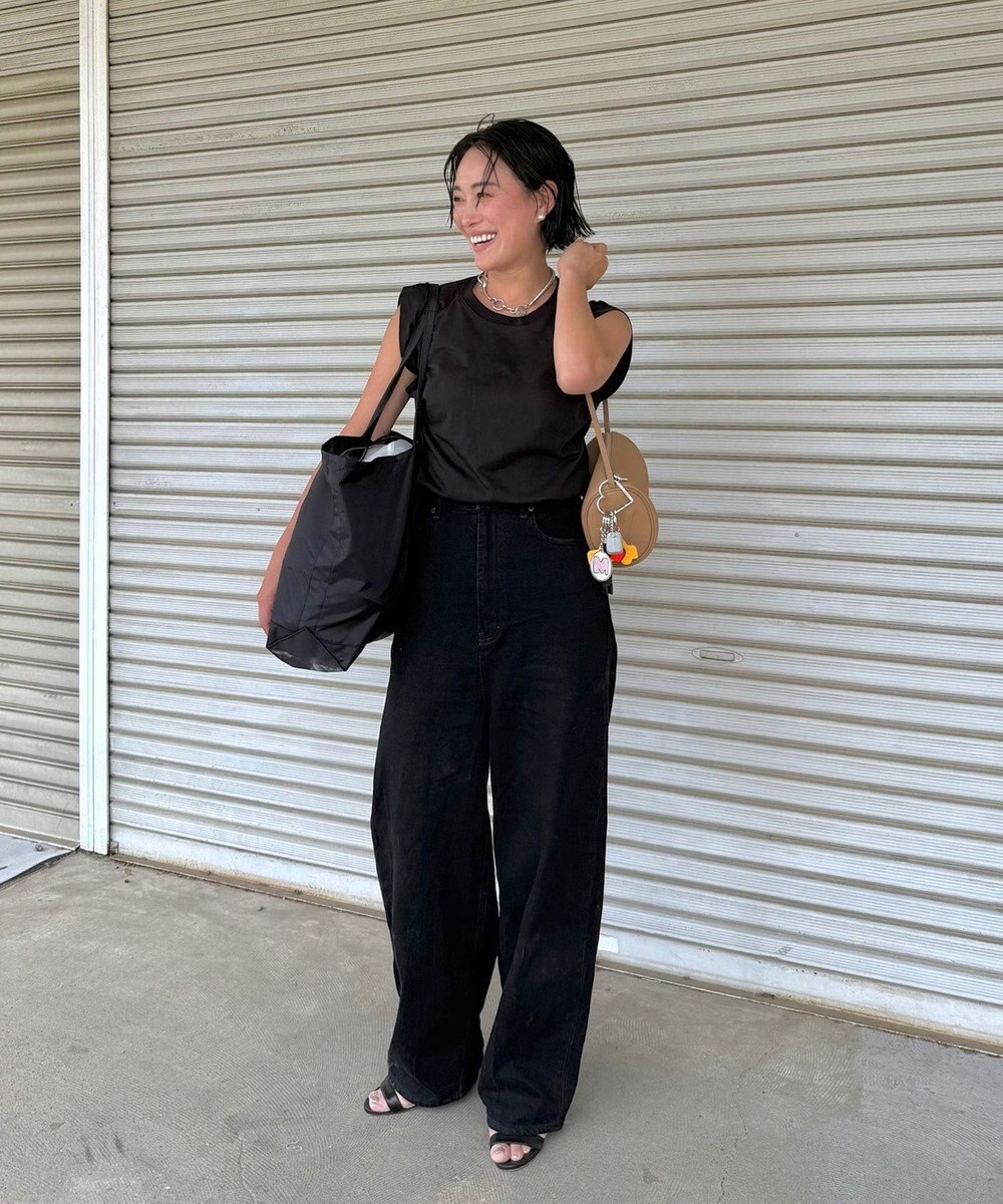 woadblue 石岡真実さん着用 サルエルブレットデニムパンツ ブラック 