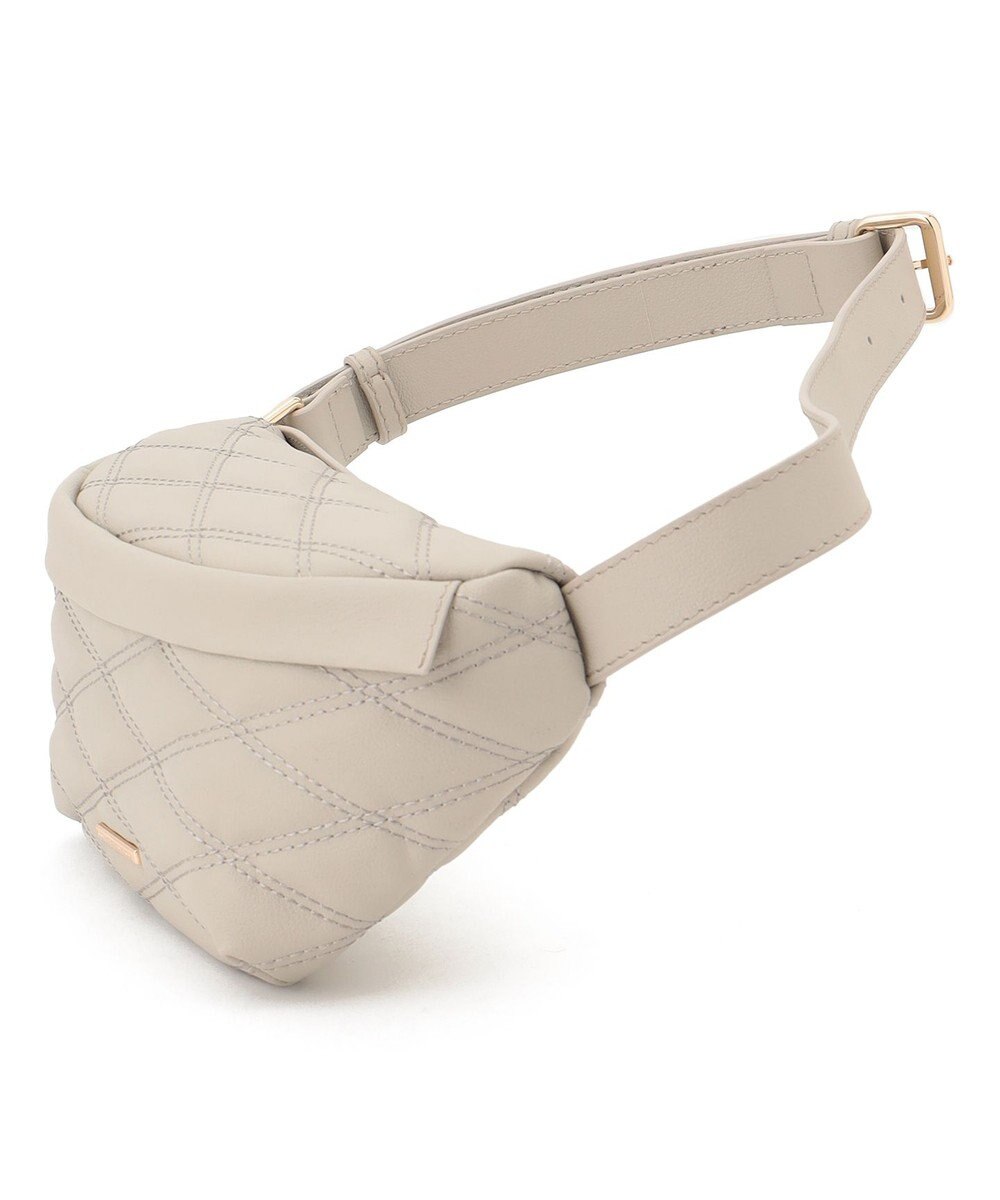 23区 キルティング ボディバッグ 